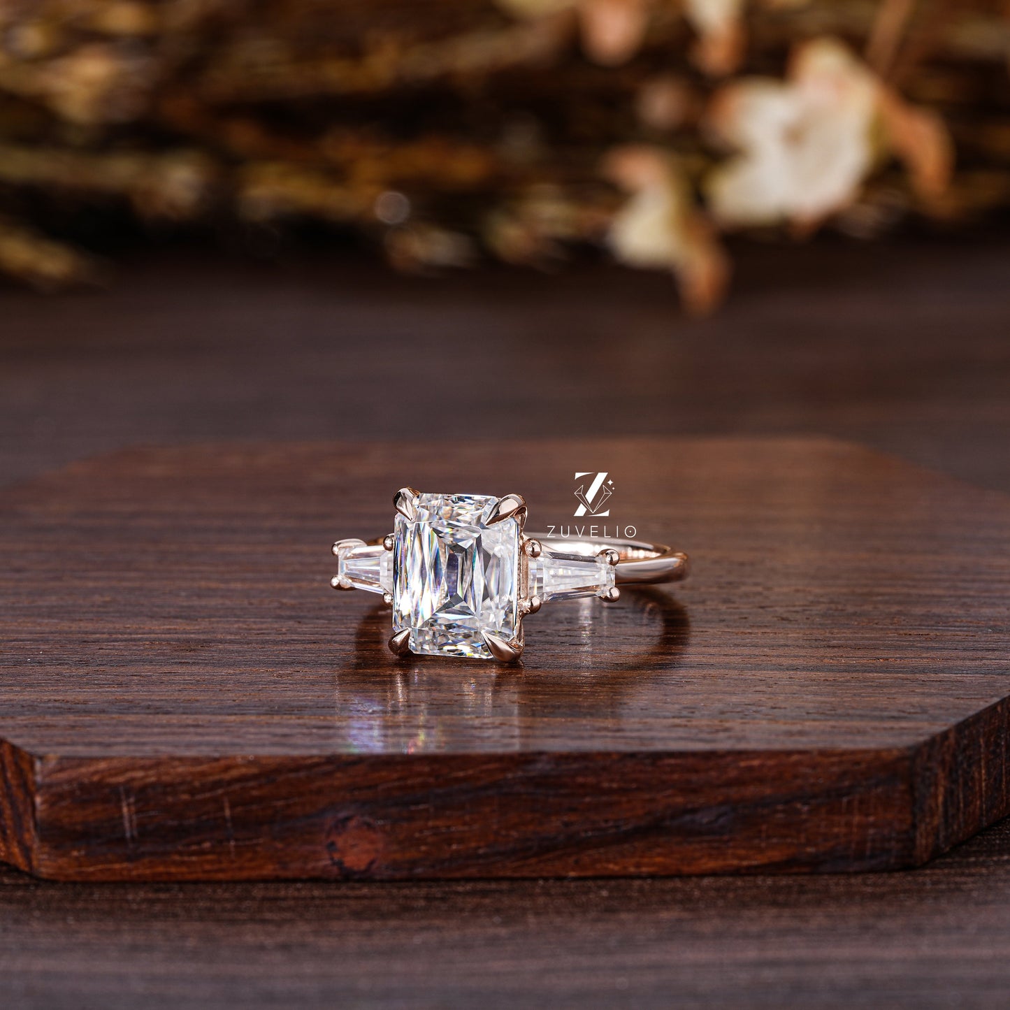 Emerald Radiant Cut Moissanite Ring - Zuvelio.com