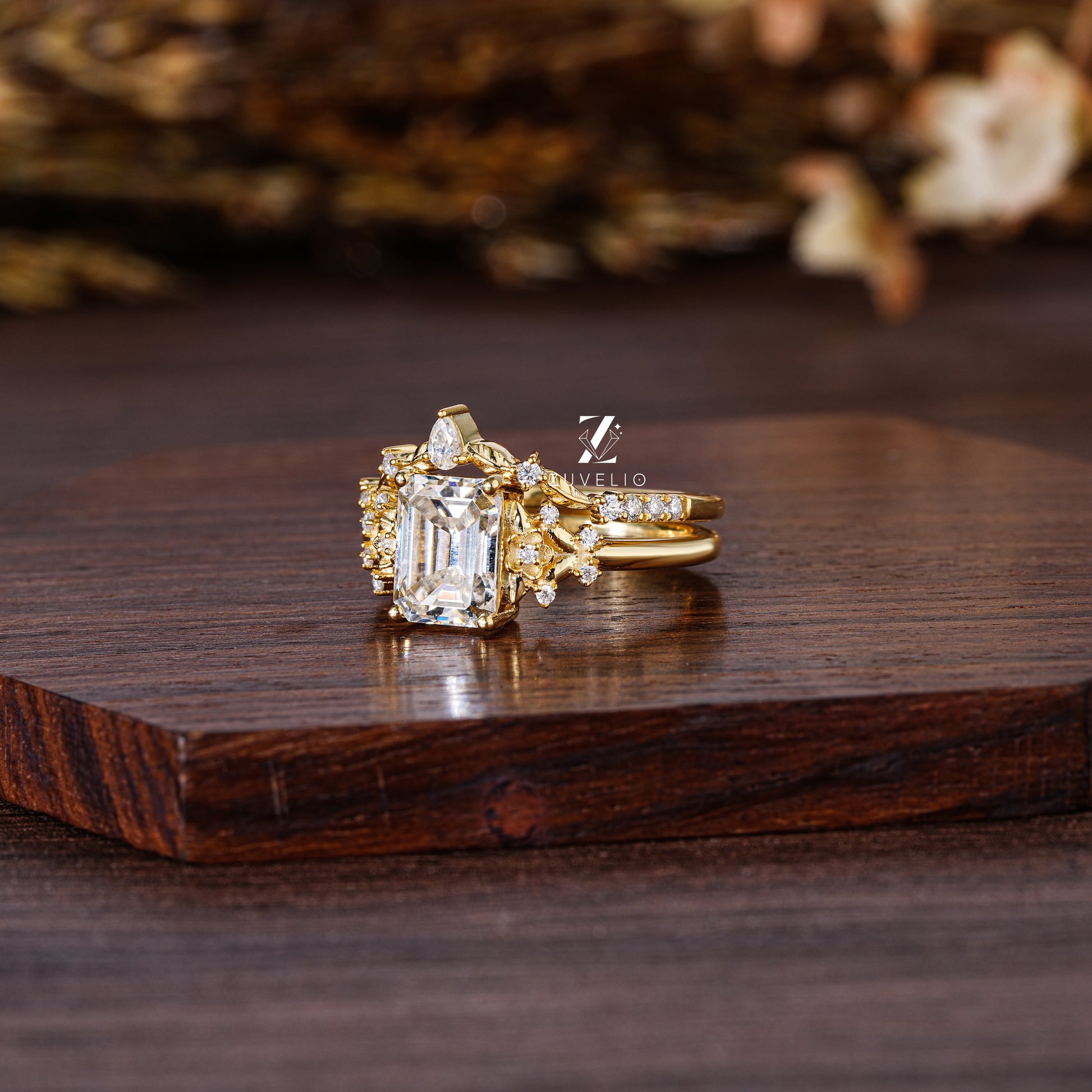 Emerald Bridal Moissanite Ring - Zuvelio.com