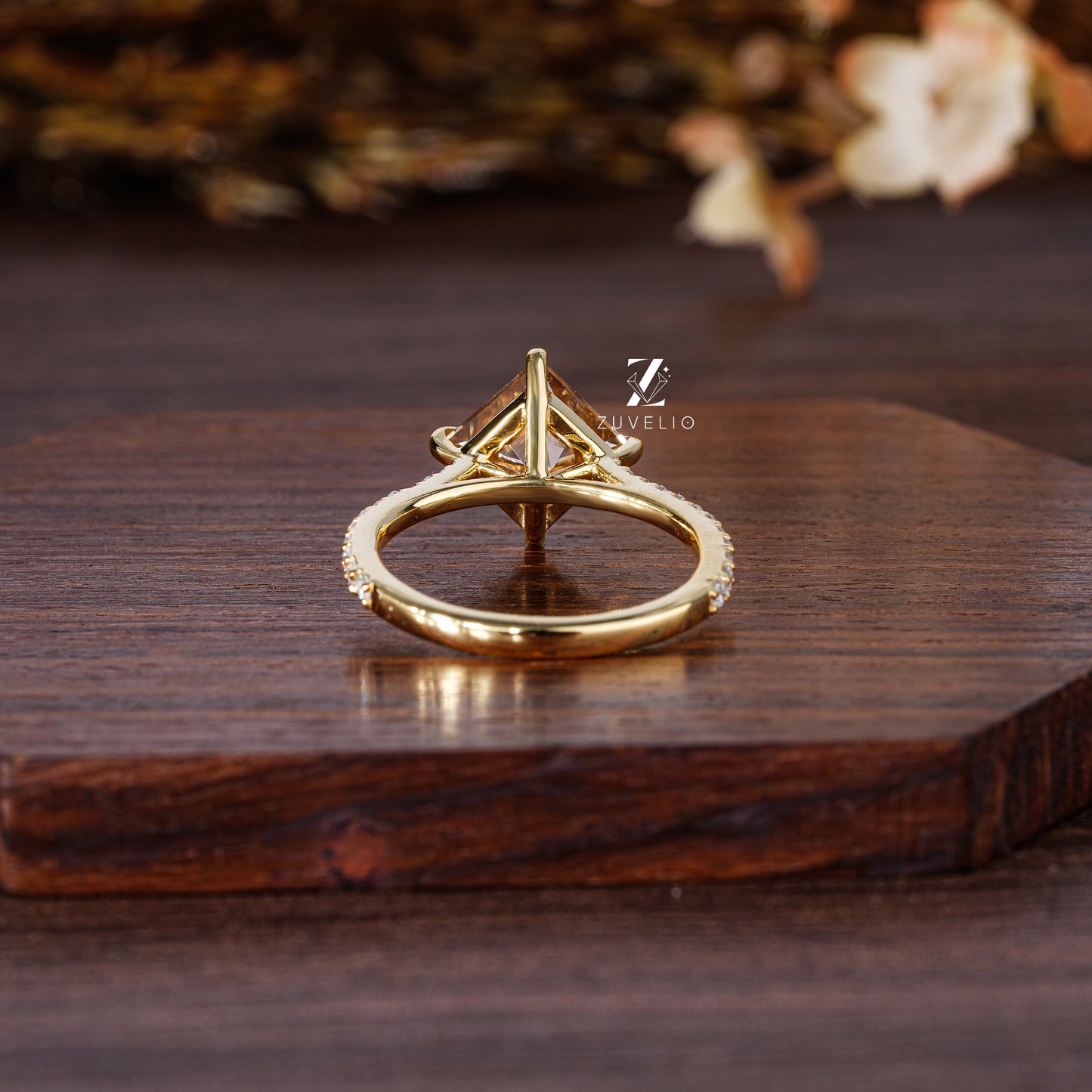 Princess Cut Moissiante Ring - Zuvelio.com