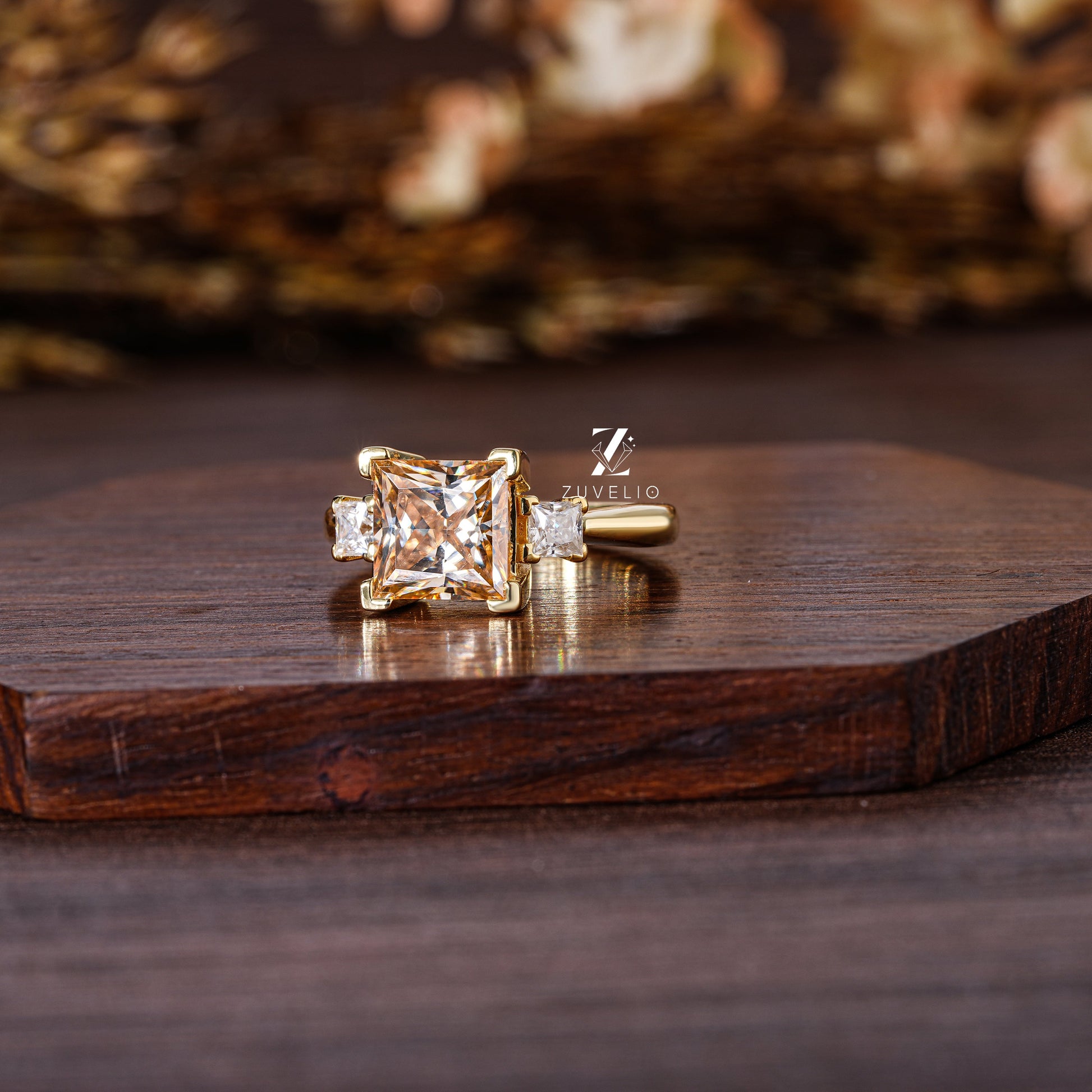 Princess Cut  Moissanite Ring - Zuvelio.com