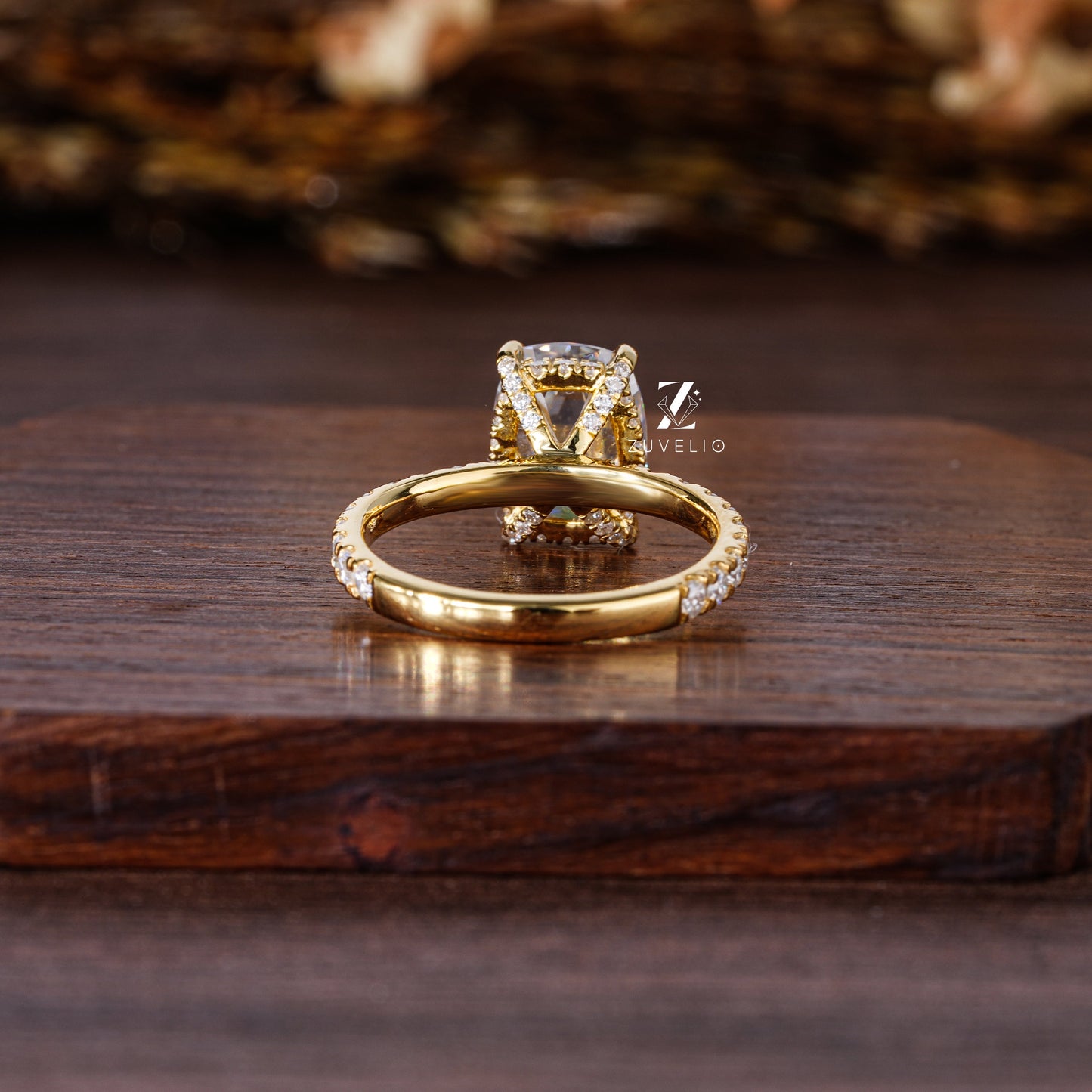 Cushion Moissanite Ring - Zuvelio.com