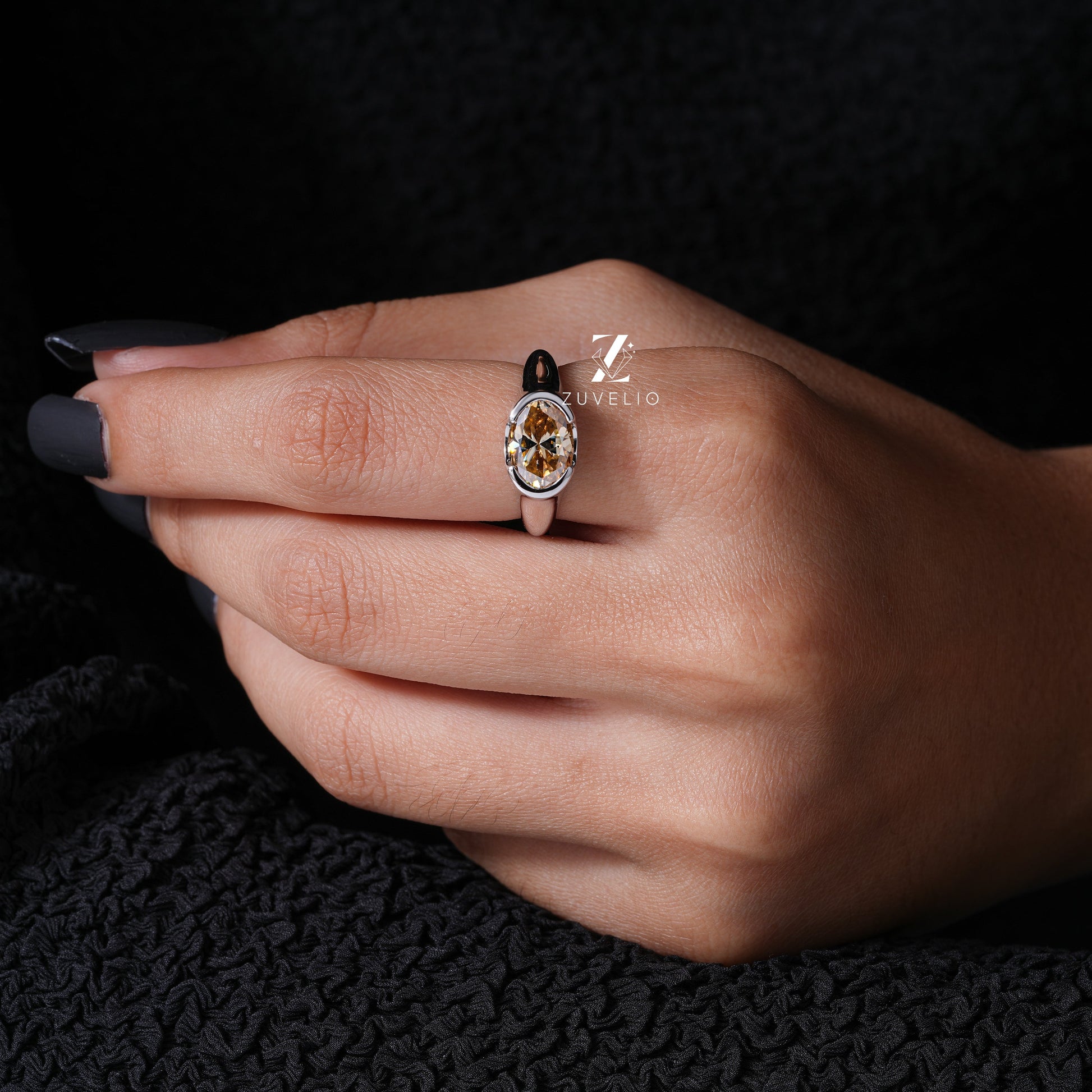 Oval Cut Moissanite Ring - Zuvelio.com