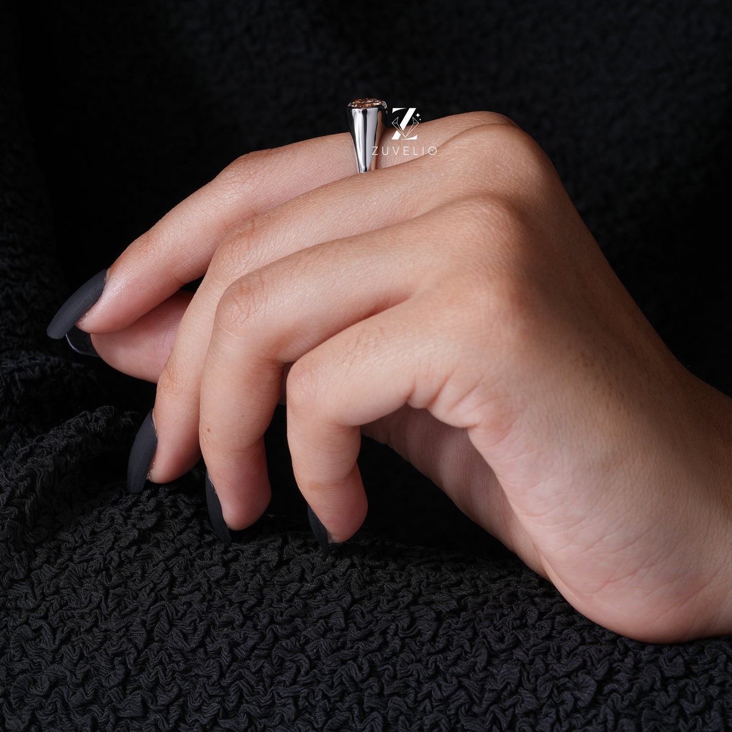 Oval Cut Moissanite Ring - Zuvelio.com