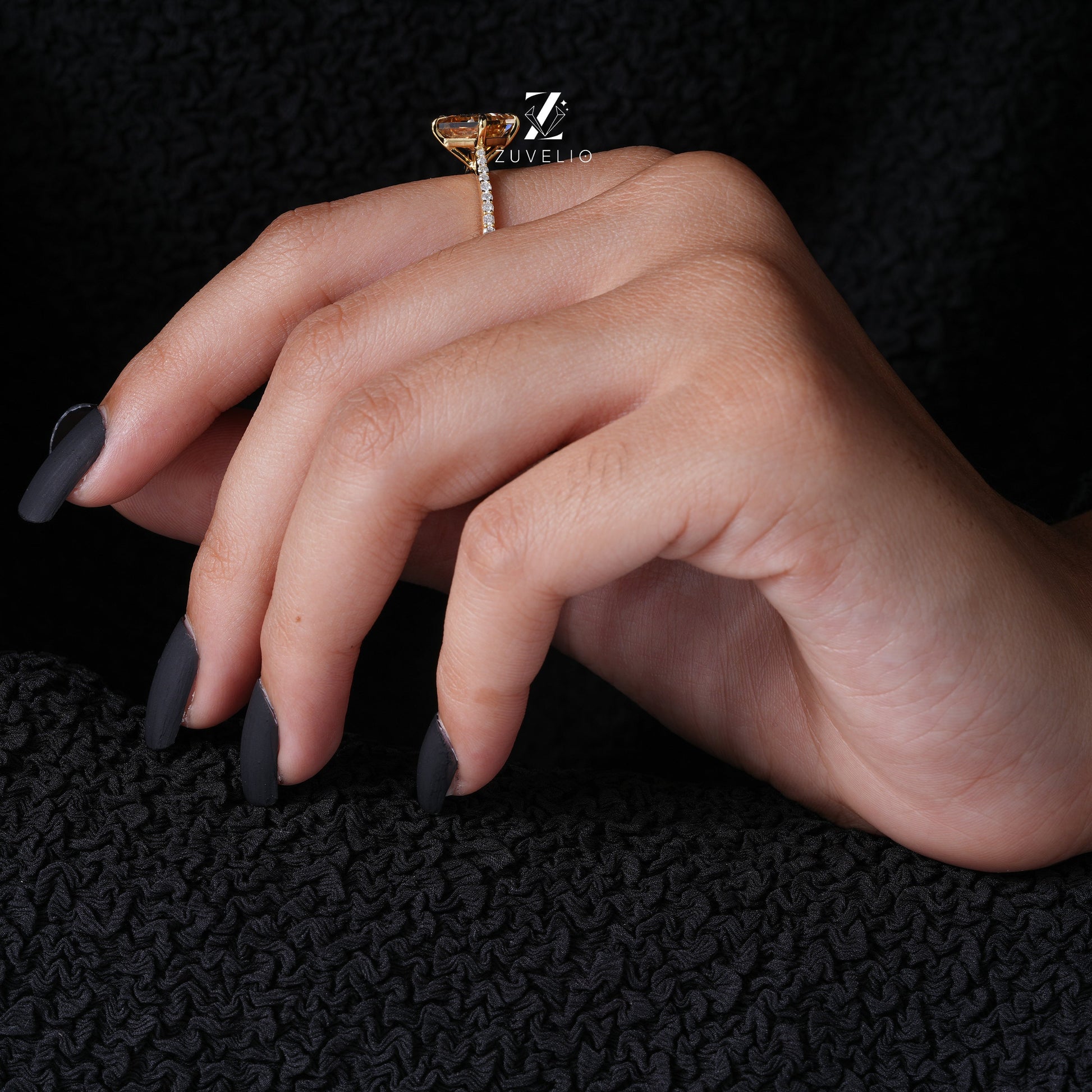 Princess Cut Moissiante Ring - Zuvelio.com