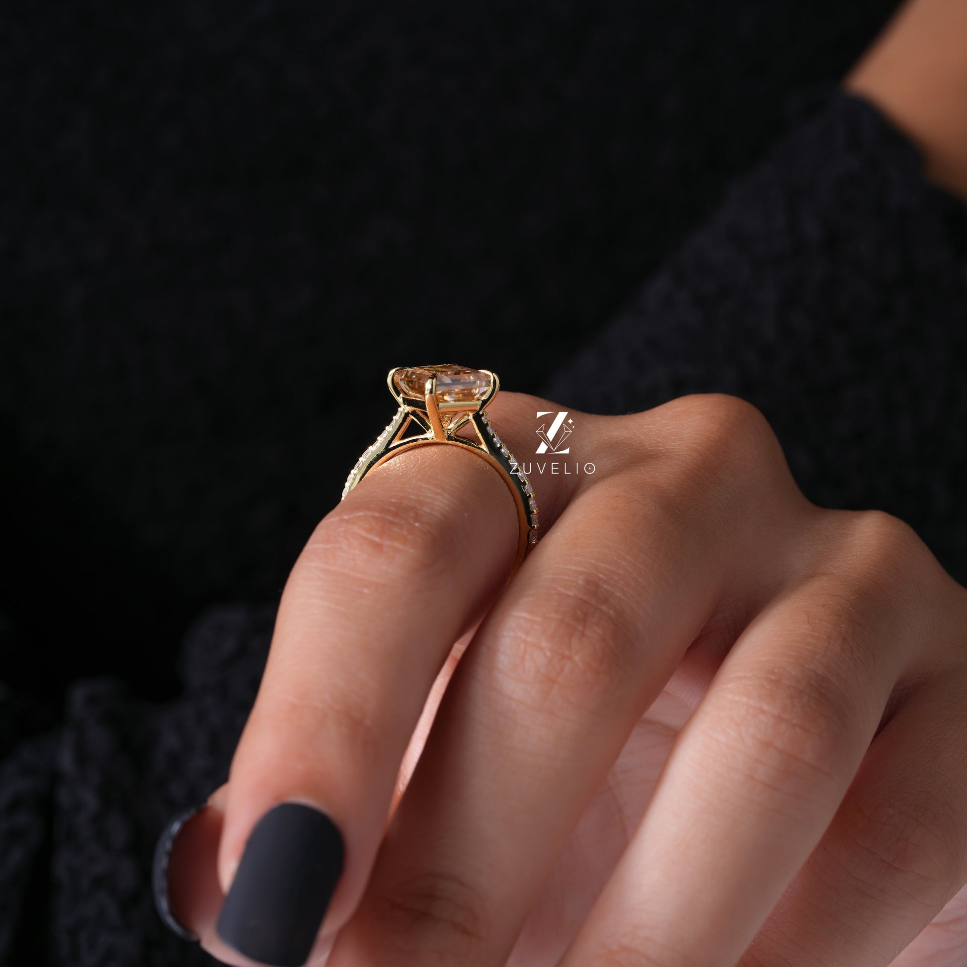 Princess Cut Moissiante Ring - Zuvelio.com