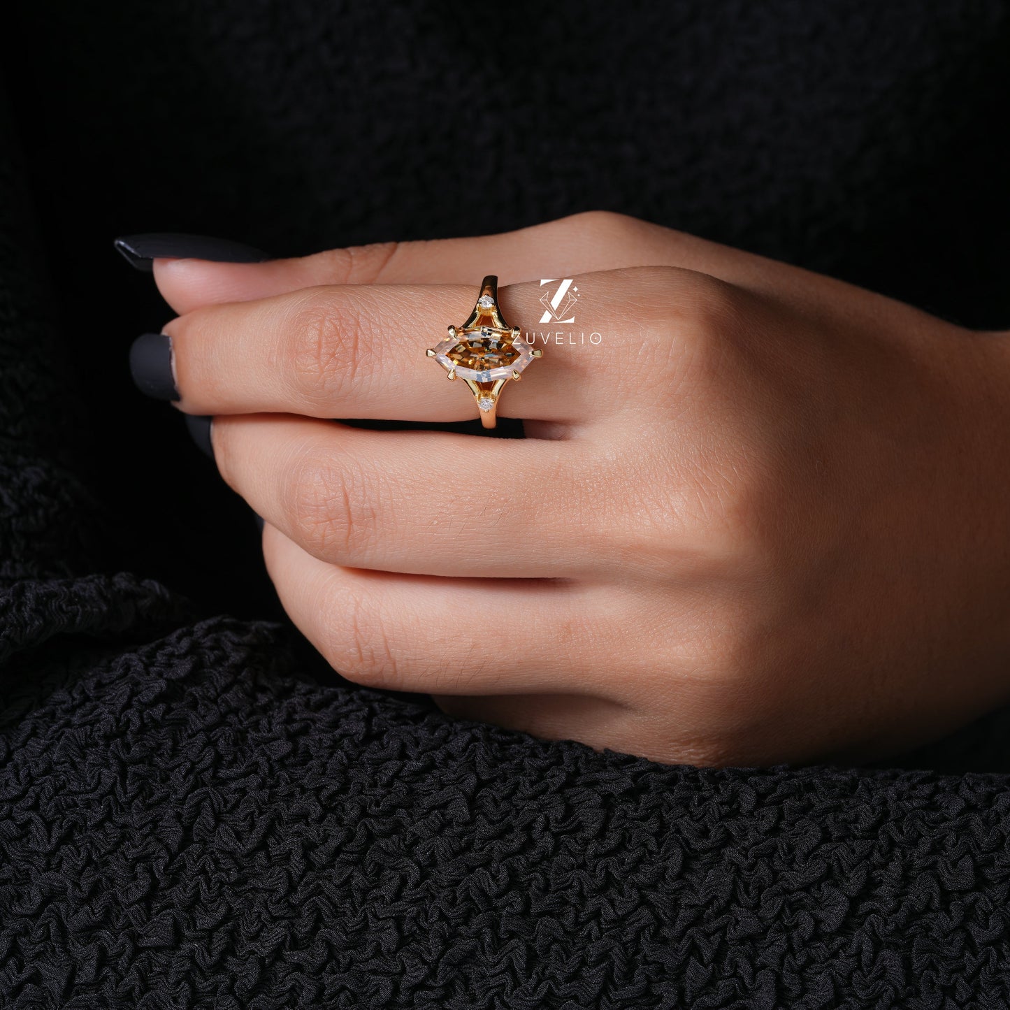 Marquise Champagne Ring - Zuvelio.com
