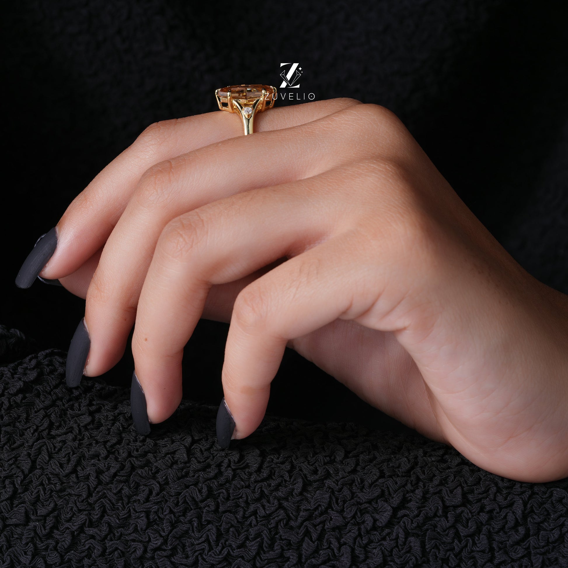 Marquise Champagne Ring - Zuvelio.com