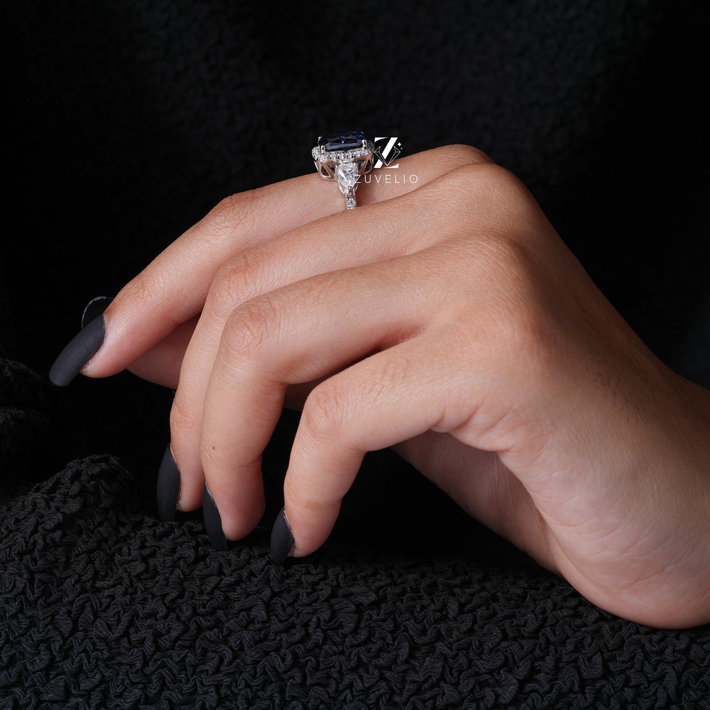 Royal Blue Moissanite Ring - Zuvelio.com
