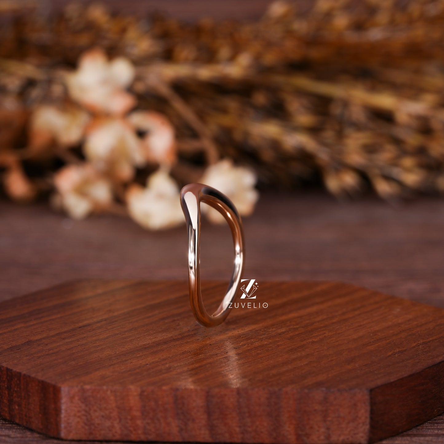 Modern Freeform Dome Band