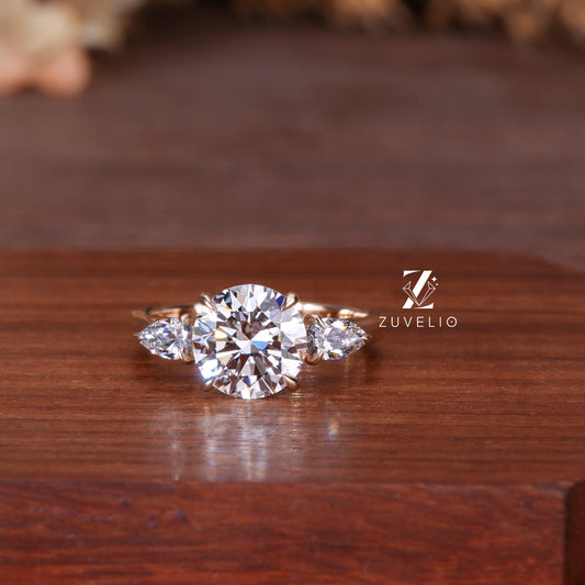 Round Diamond Trilogy Ring