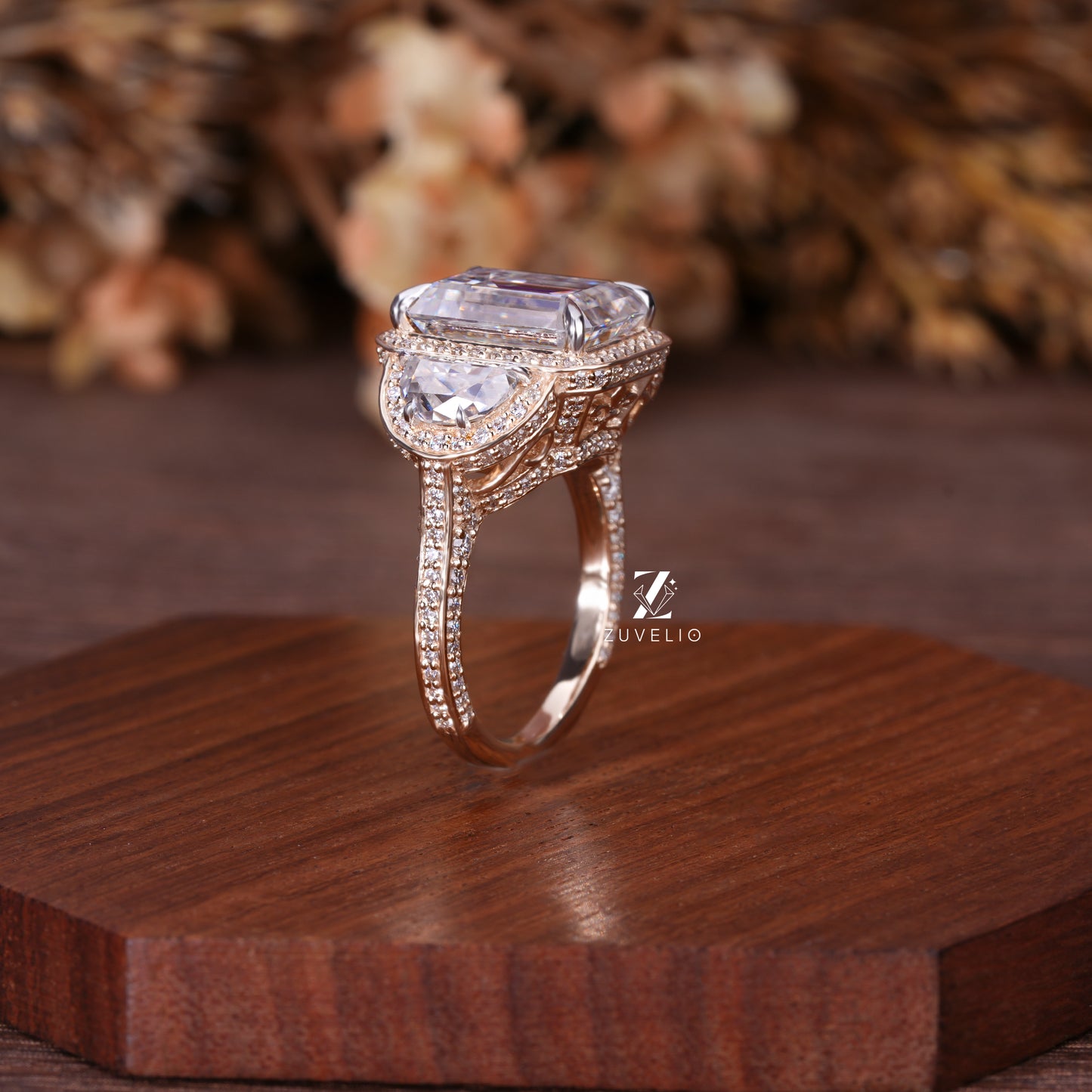 Vintage Emerald Moissanite Ring