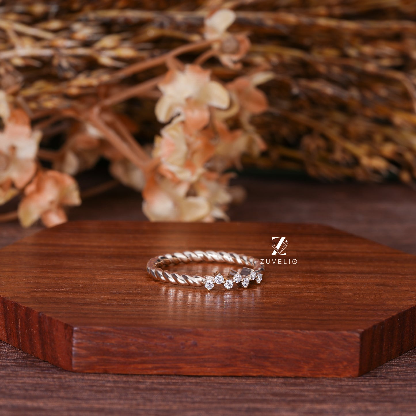 Twisted Round Moissanite Band