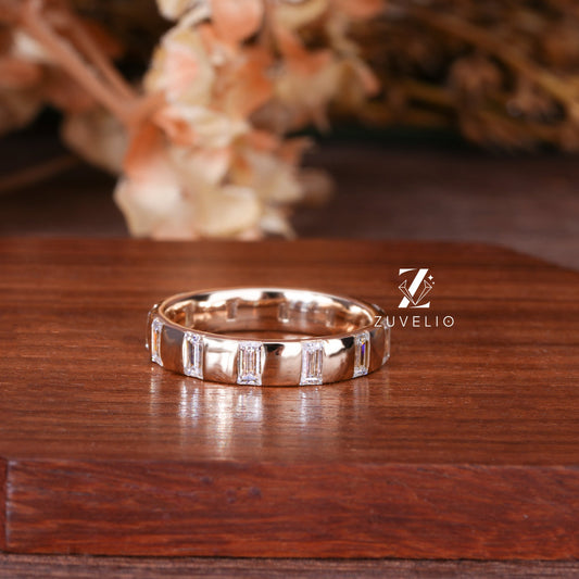 Unisex Moissanite Wedding Band