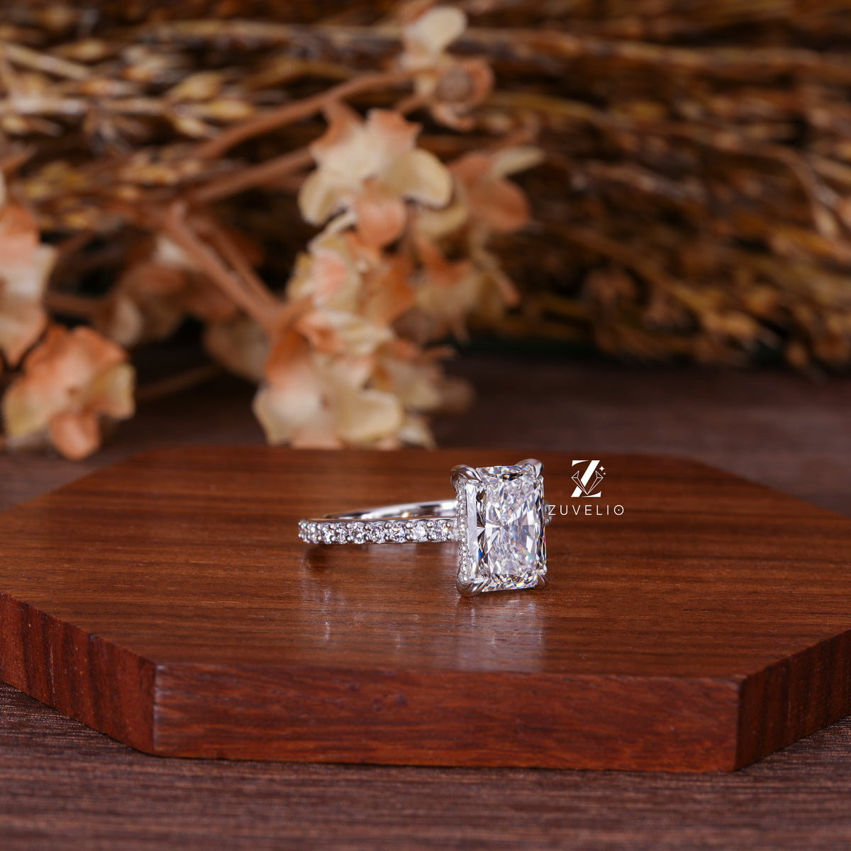 Radiant Hidden Halo Ring