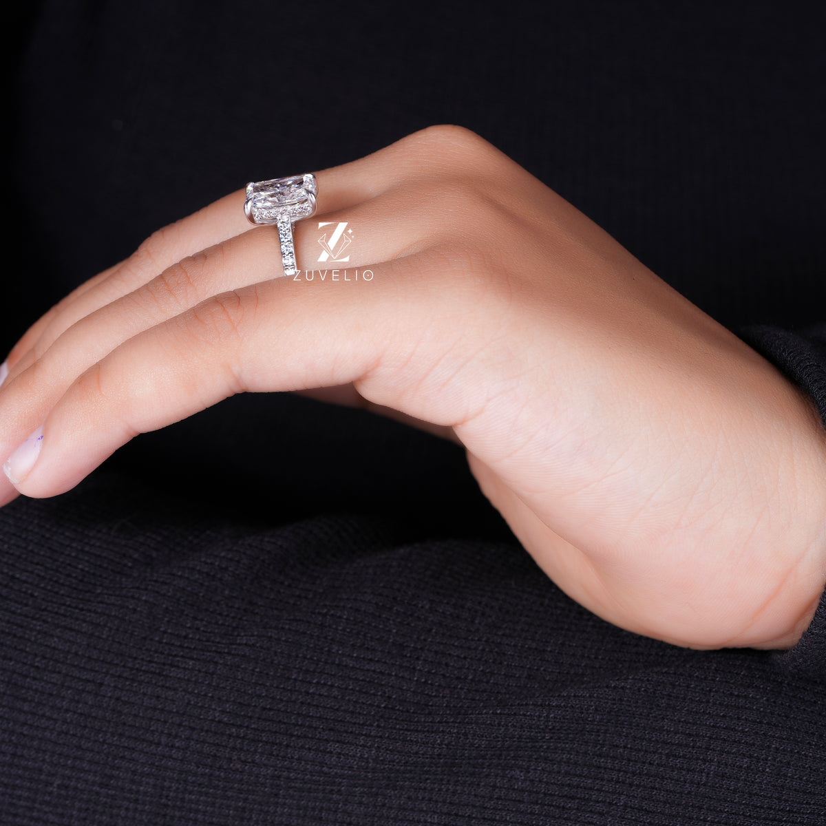 Radiant Hidden Halo Ring