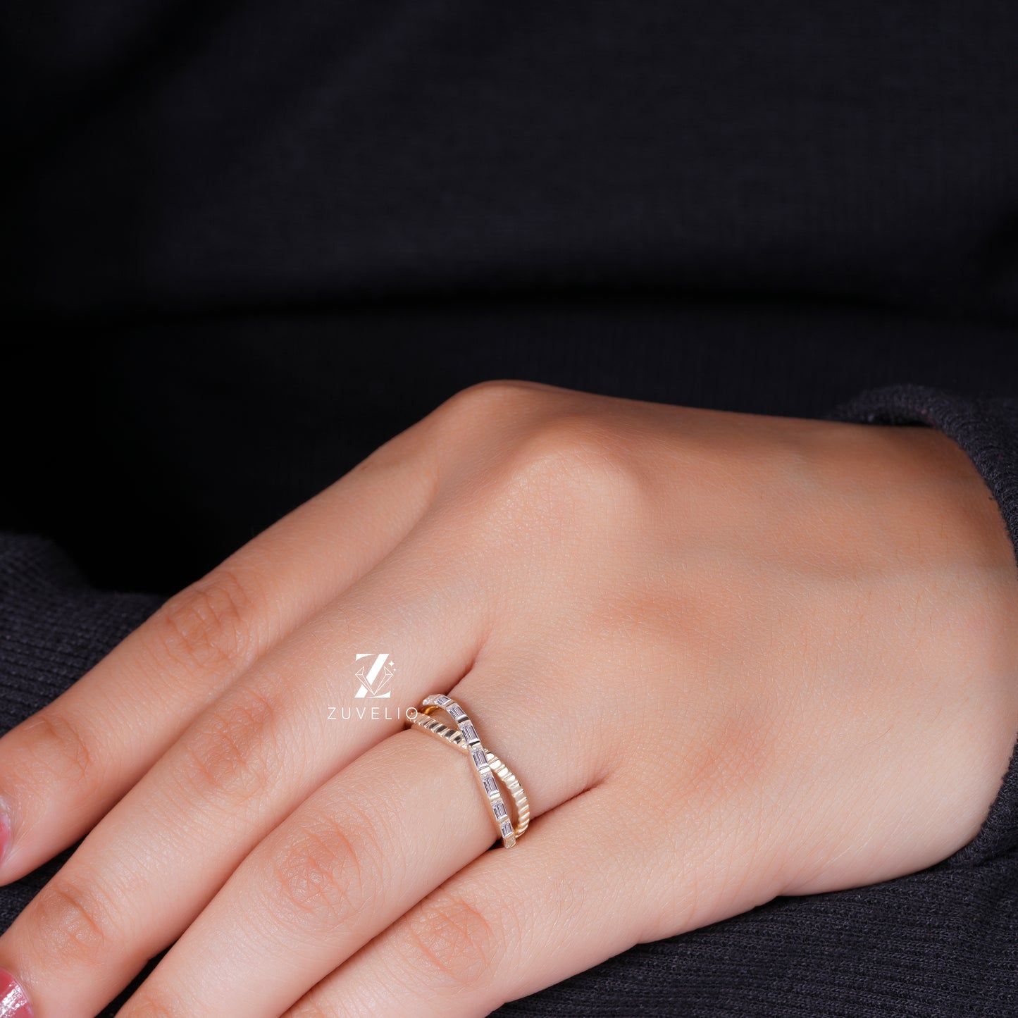 Infinity Moissanite Wedding Band