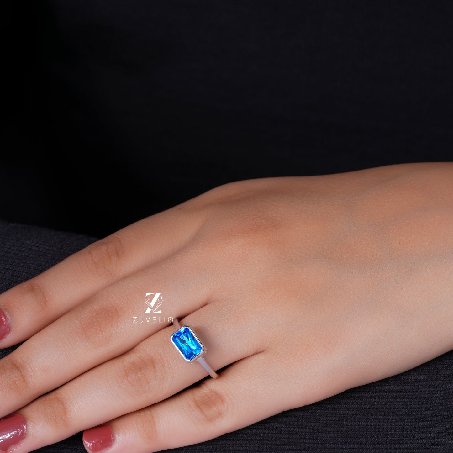Blue Sapphire Solitaire Ring