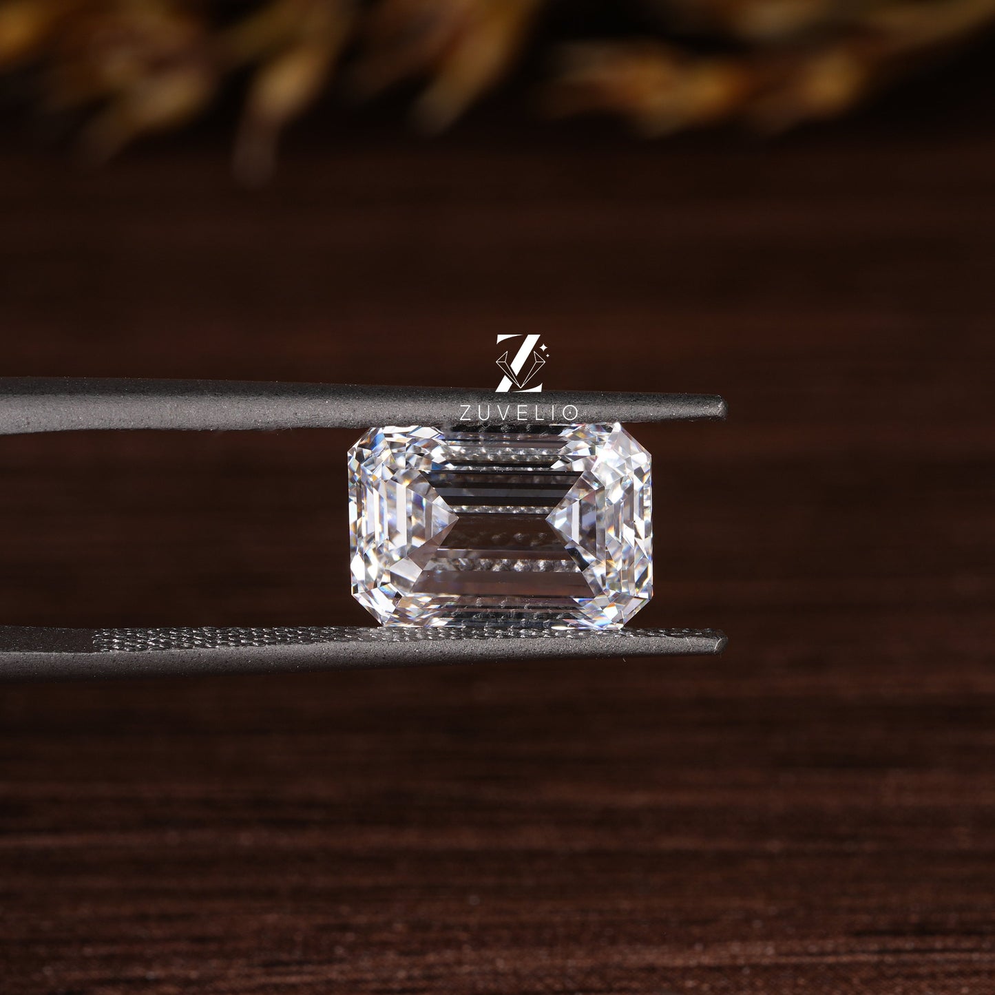 IGI Emerald Cut Lab Diamond - Zuvelio.com