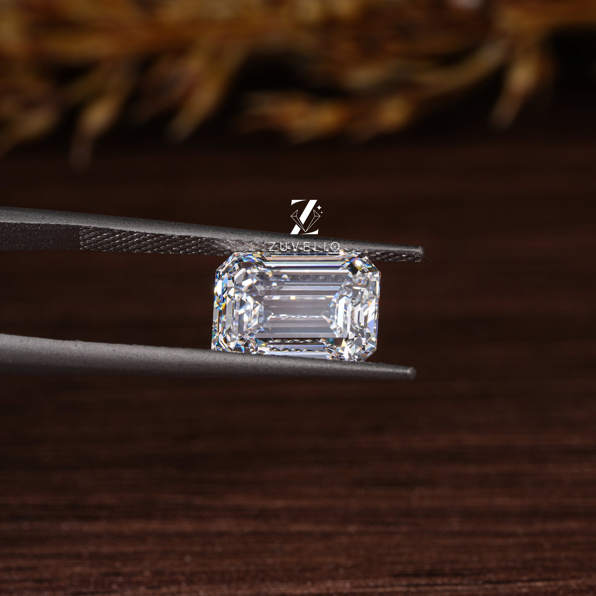 IGI Emerald Cut Lab Diamond - Zuvelio.com