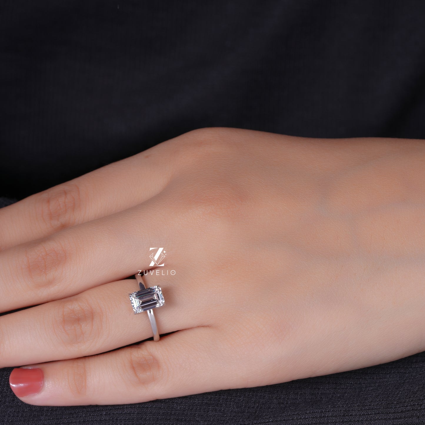 Emerald Solitaire Diamond Ring