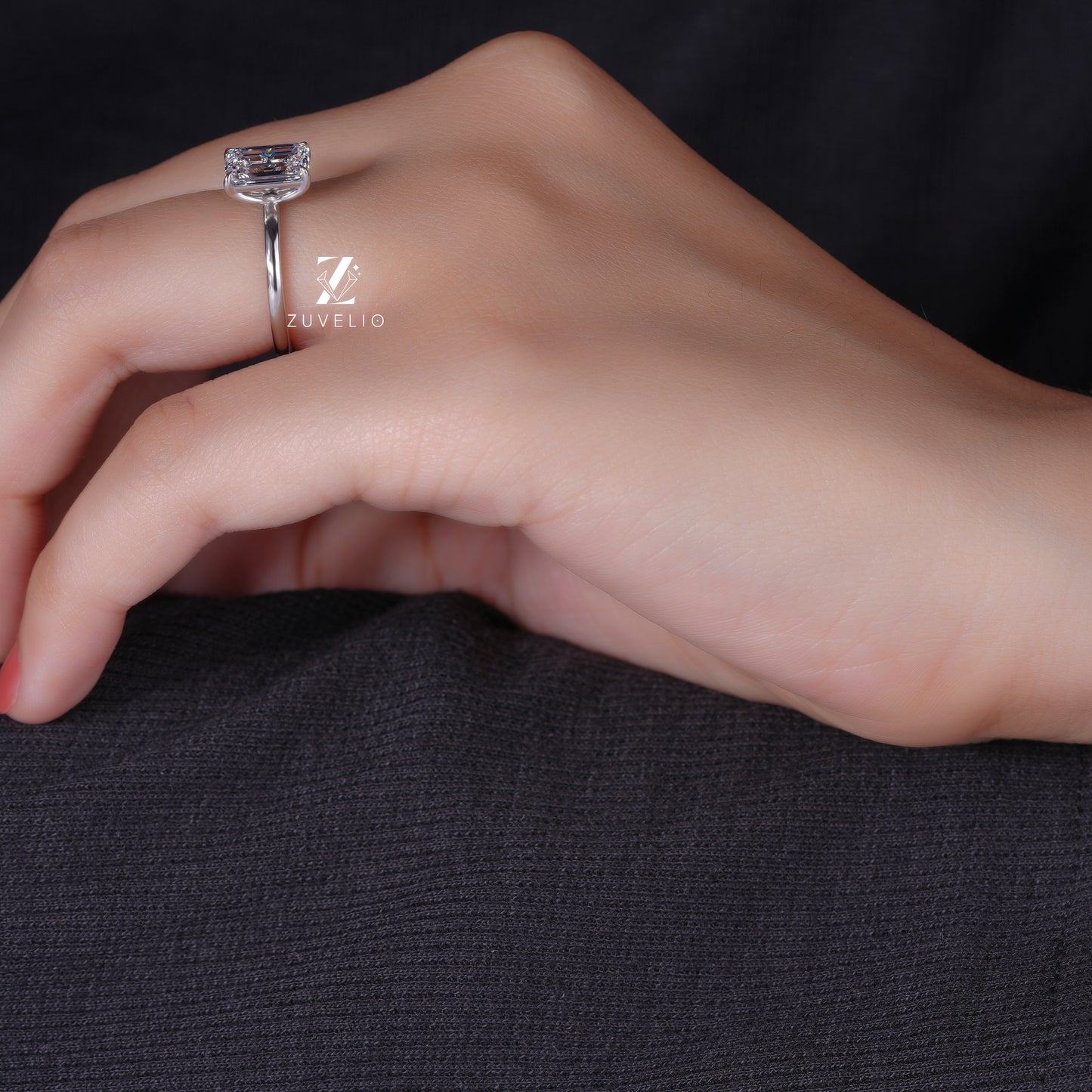 Emerald Solitaire Diamond Ring