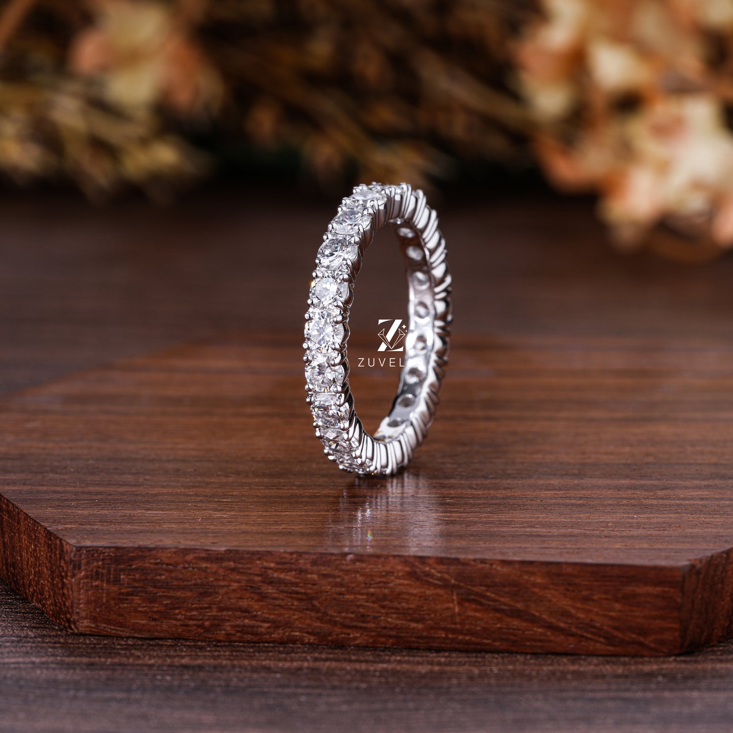 Elegant Lab Diamond Band