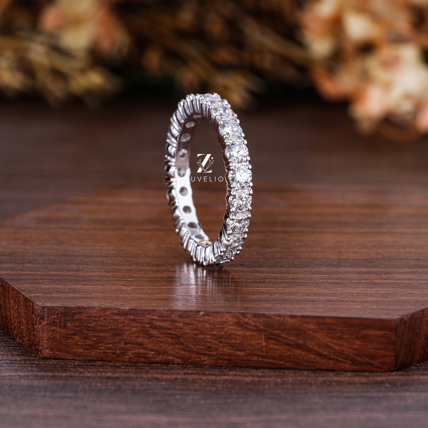 Elegant Lab Diamond Band
