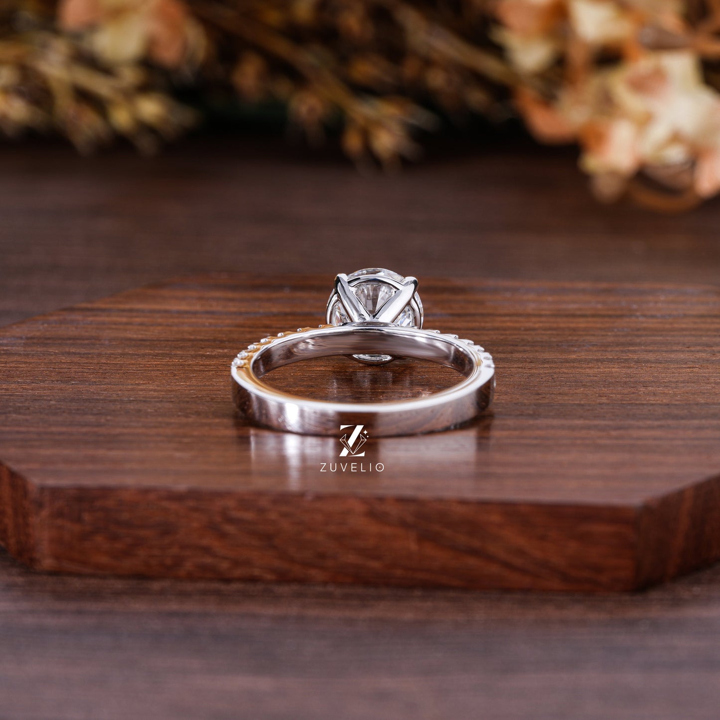 Round  Diamond Engagement Ring - Zuvelio.com