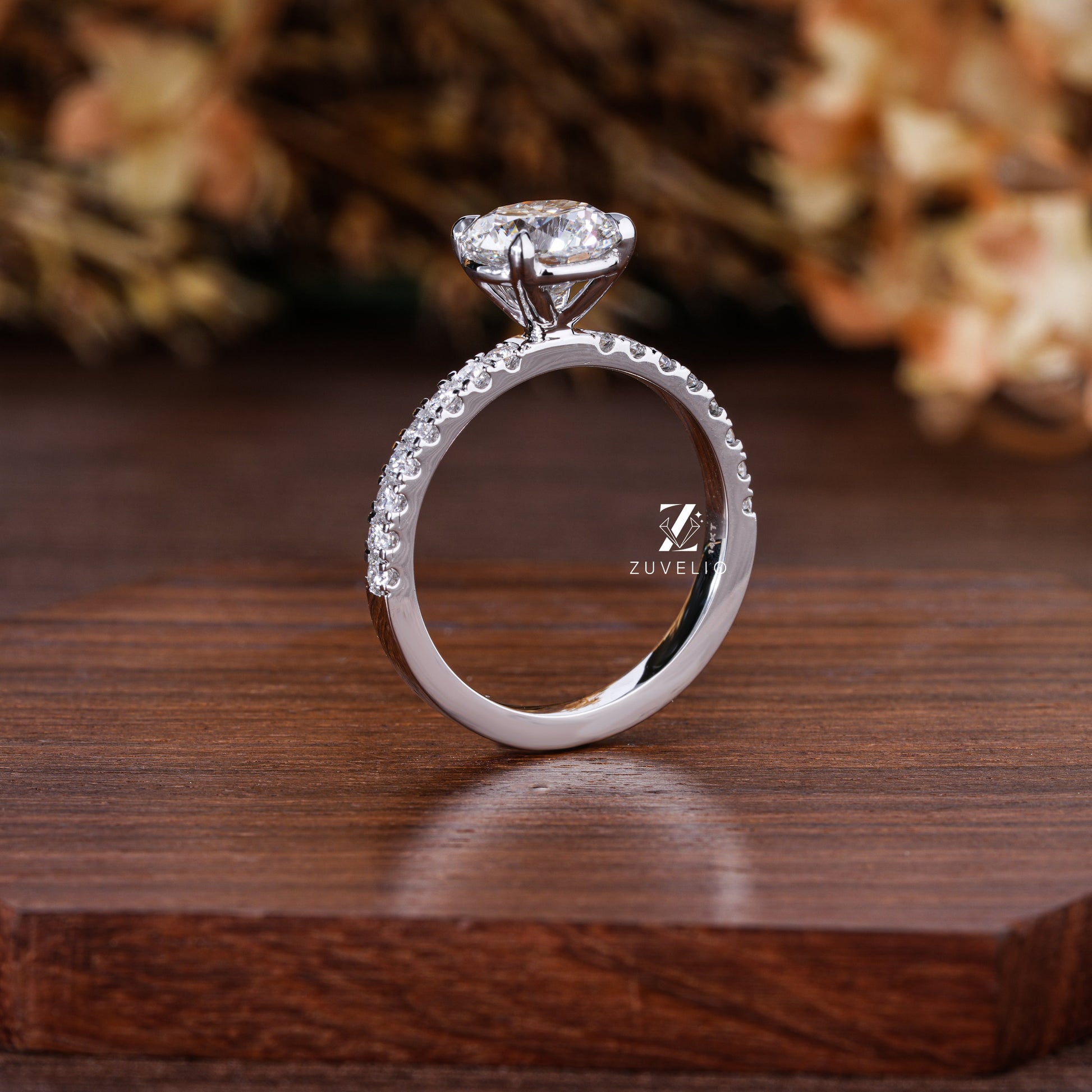 Round  Diamond Engagement Ring - Zuvelio.com