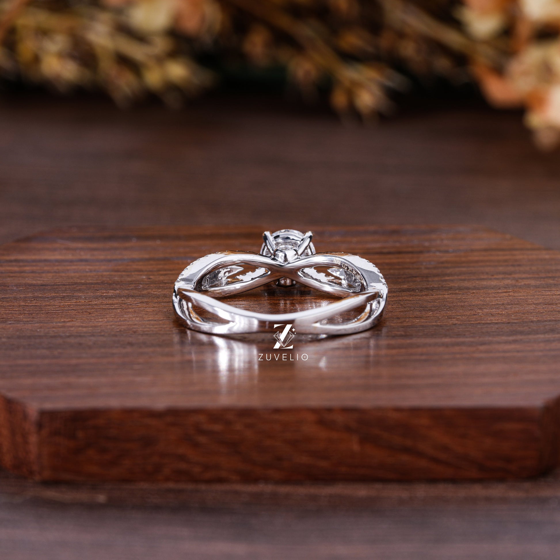 Twisted Pave Band Ring - Zuvelio.com