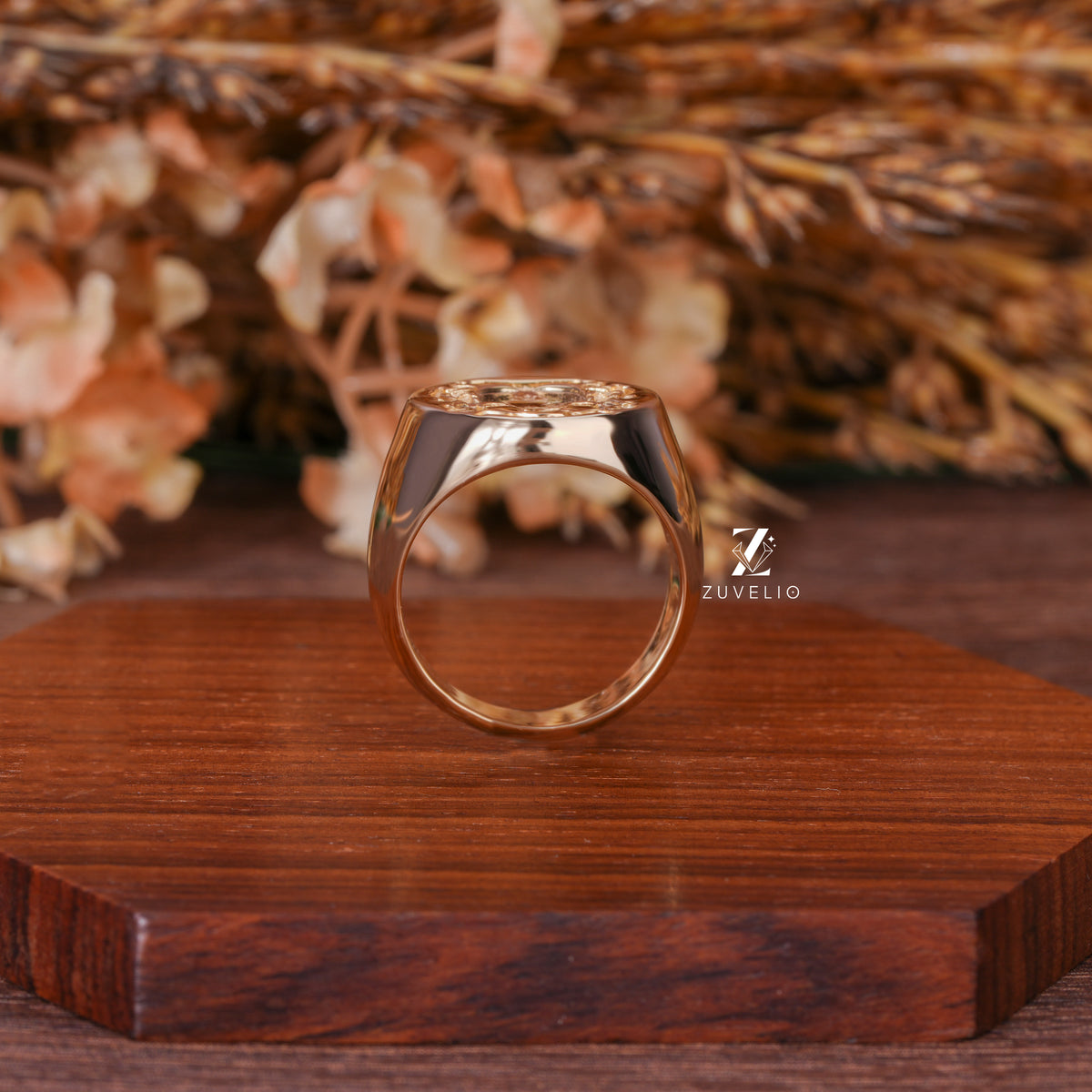 Men's Engraved Signet Ring