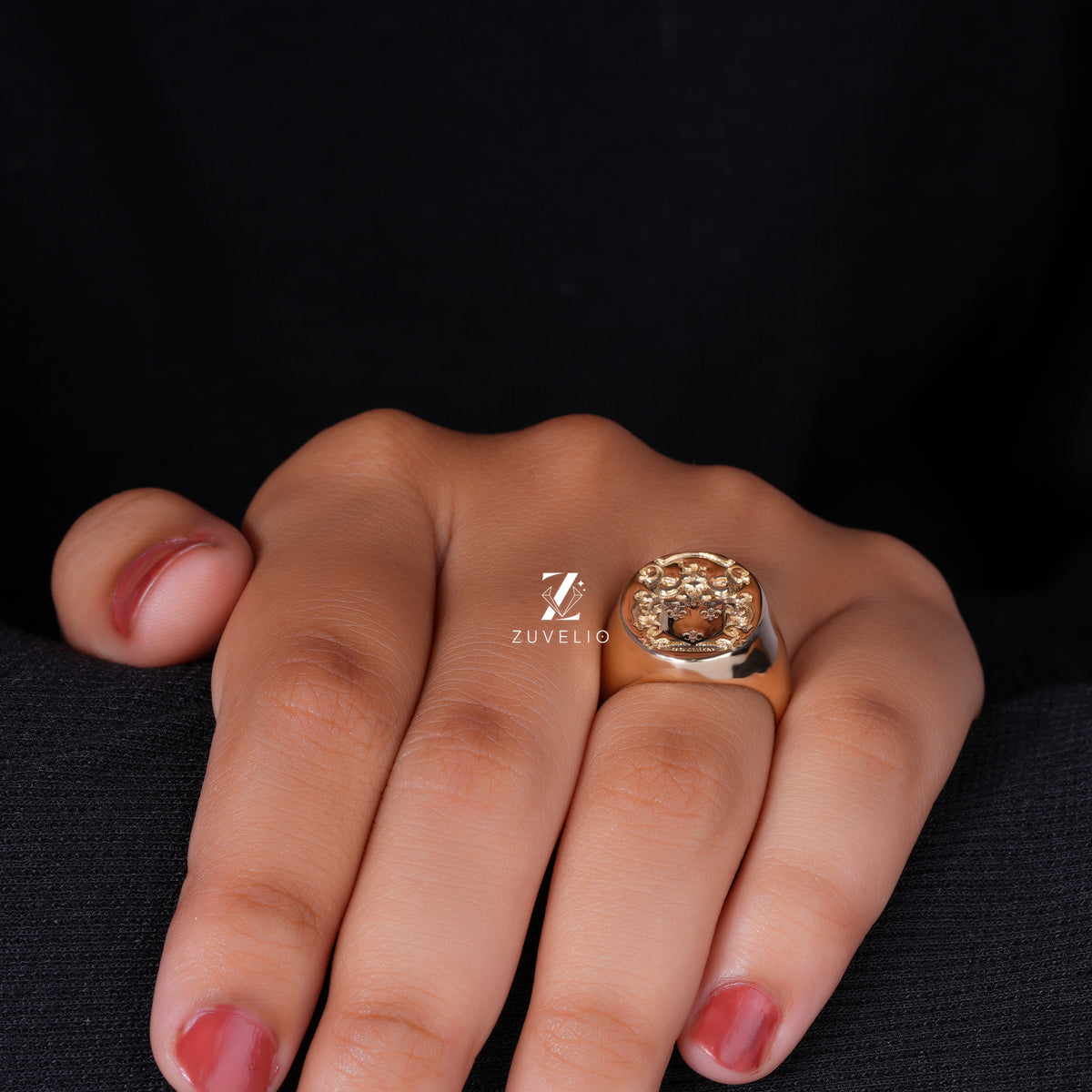 Men's Engraved Signet Ring