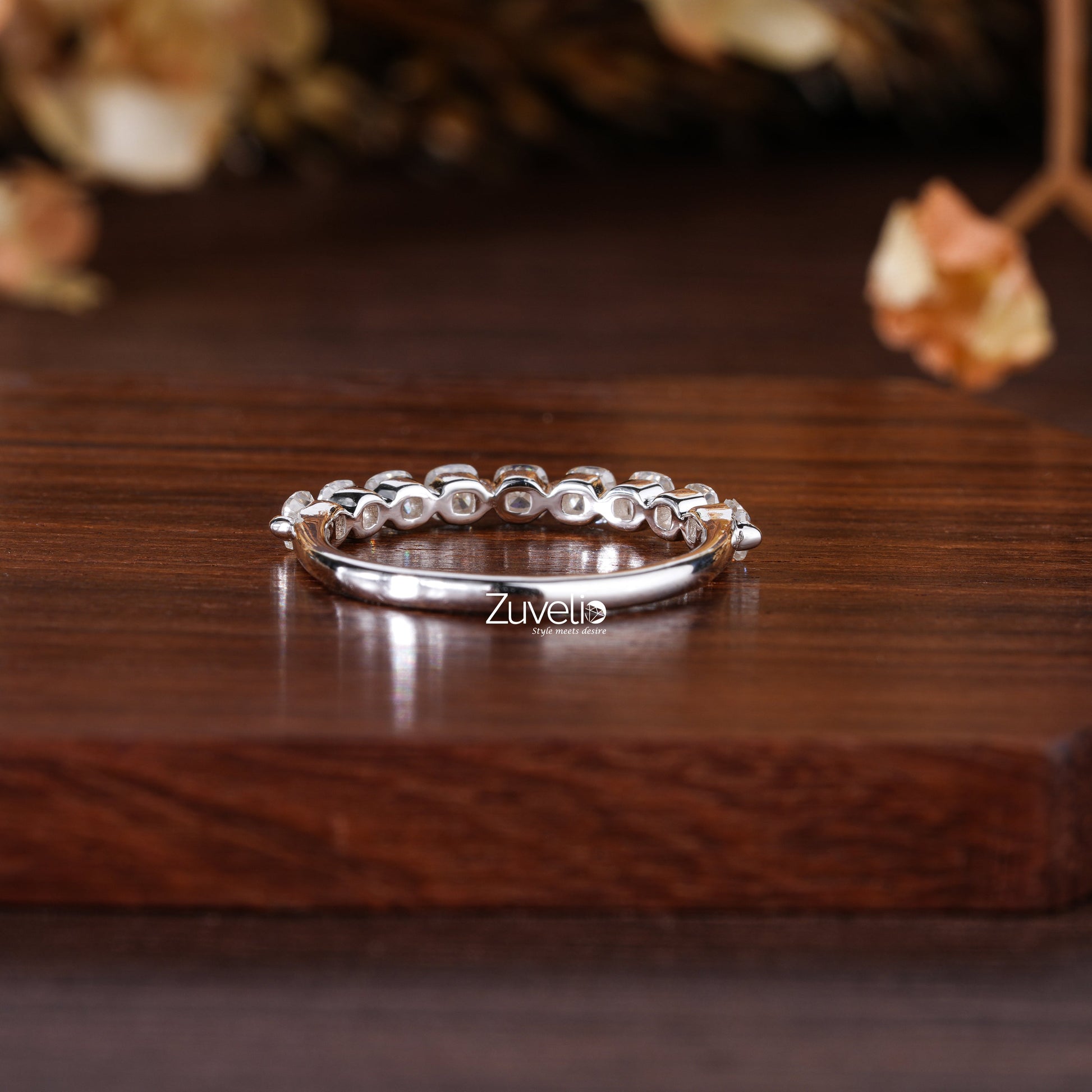2.50mm Cushion Moissanite Band - Zuvelio.com