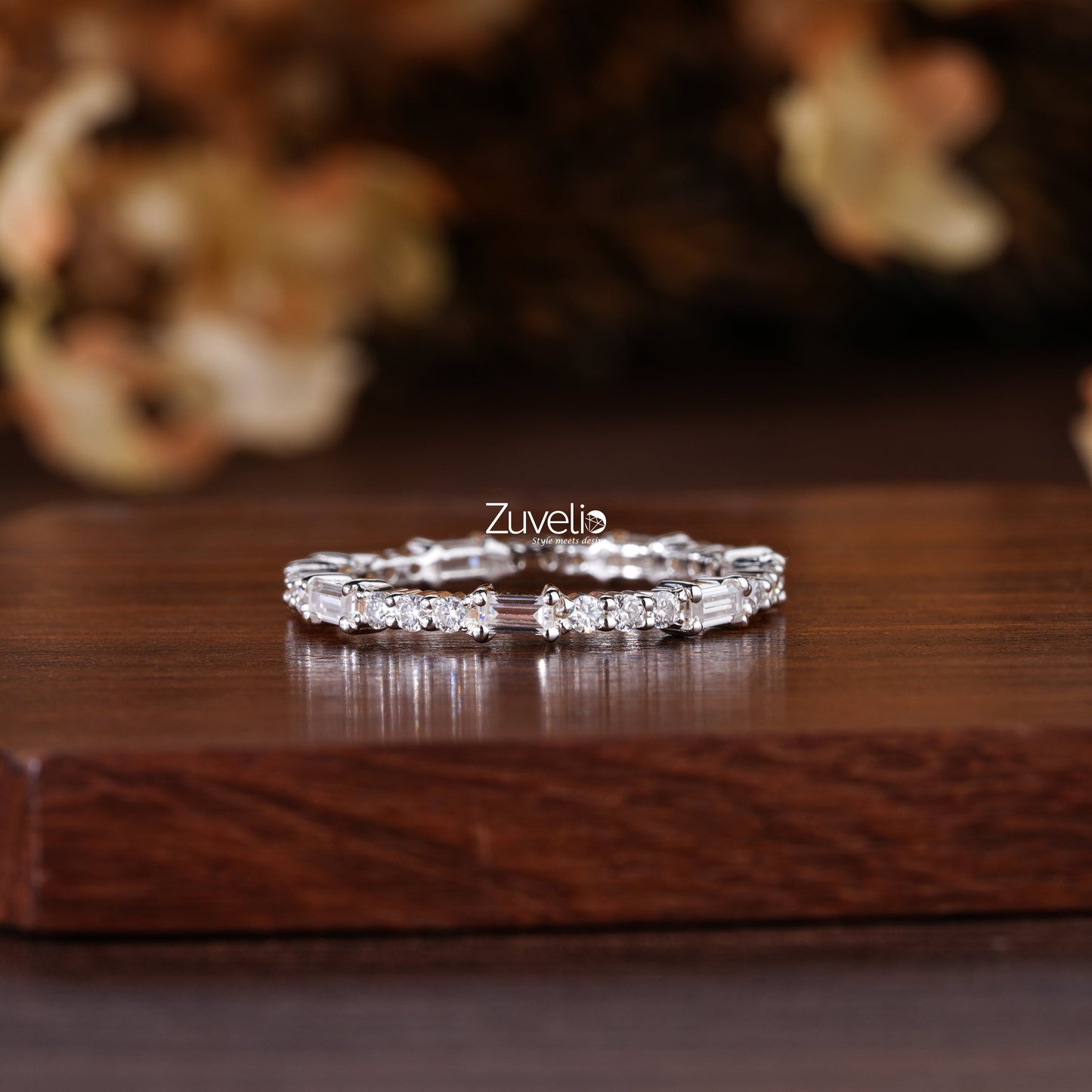 Baguette Wedding Band - Zuvelio.com