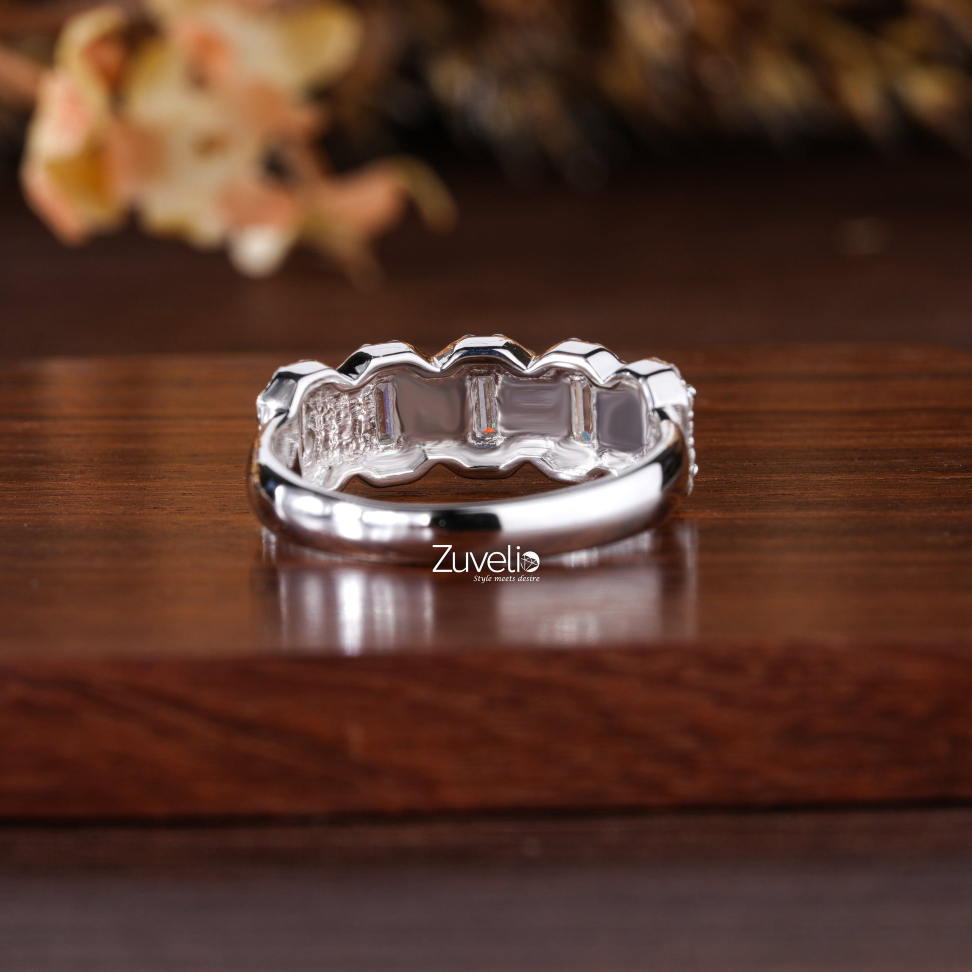 Baguette Halo Style Ring - Zuvelio.com