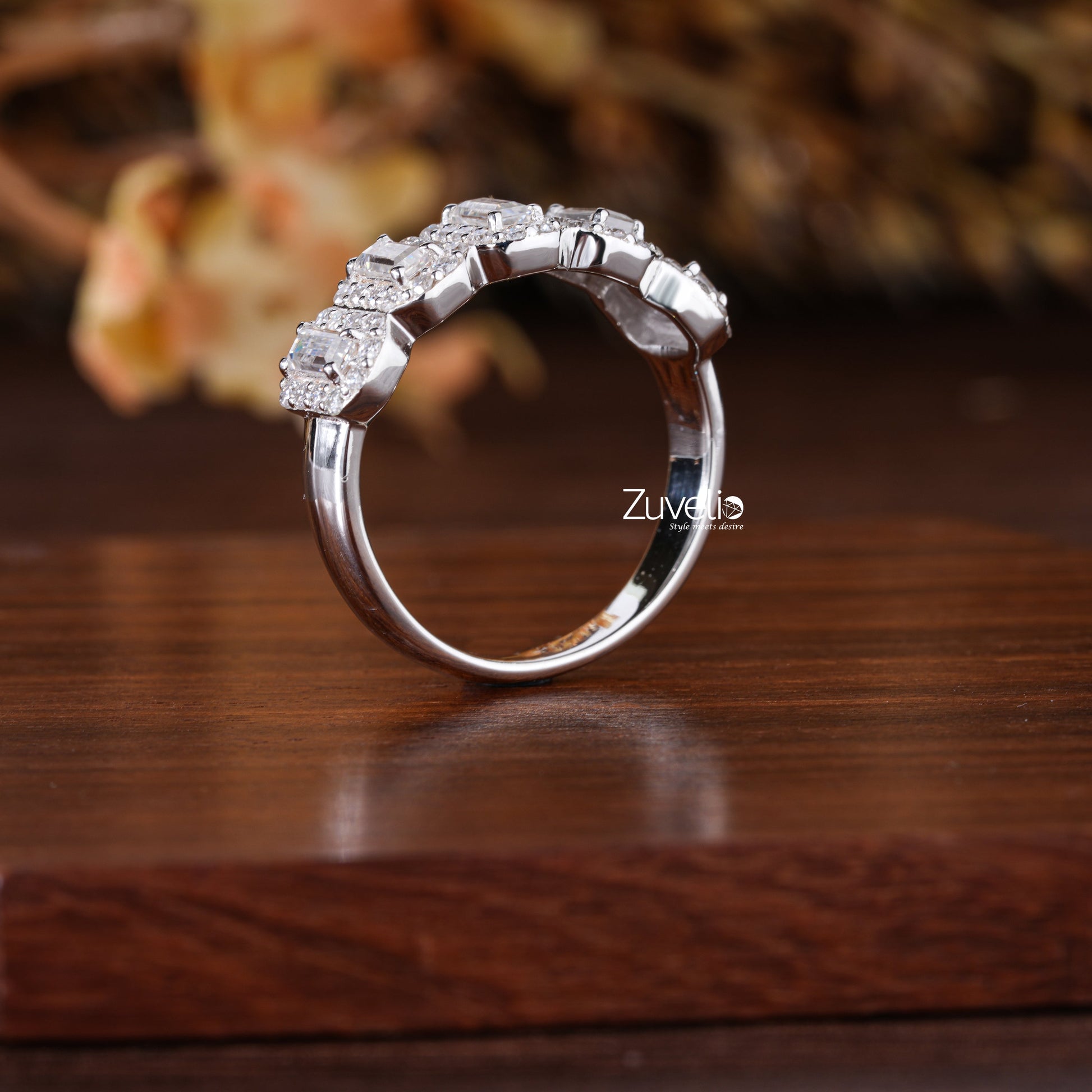 Baguette Halo Style Ring - Zuvelio.com