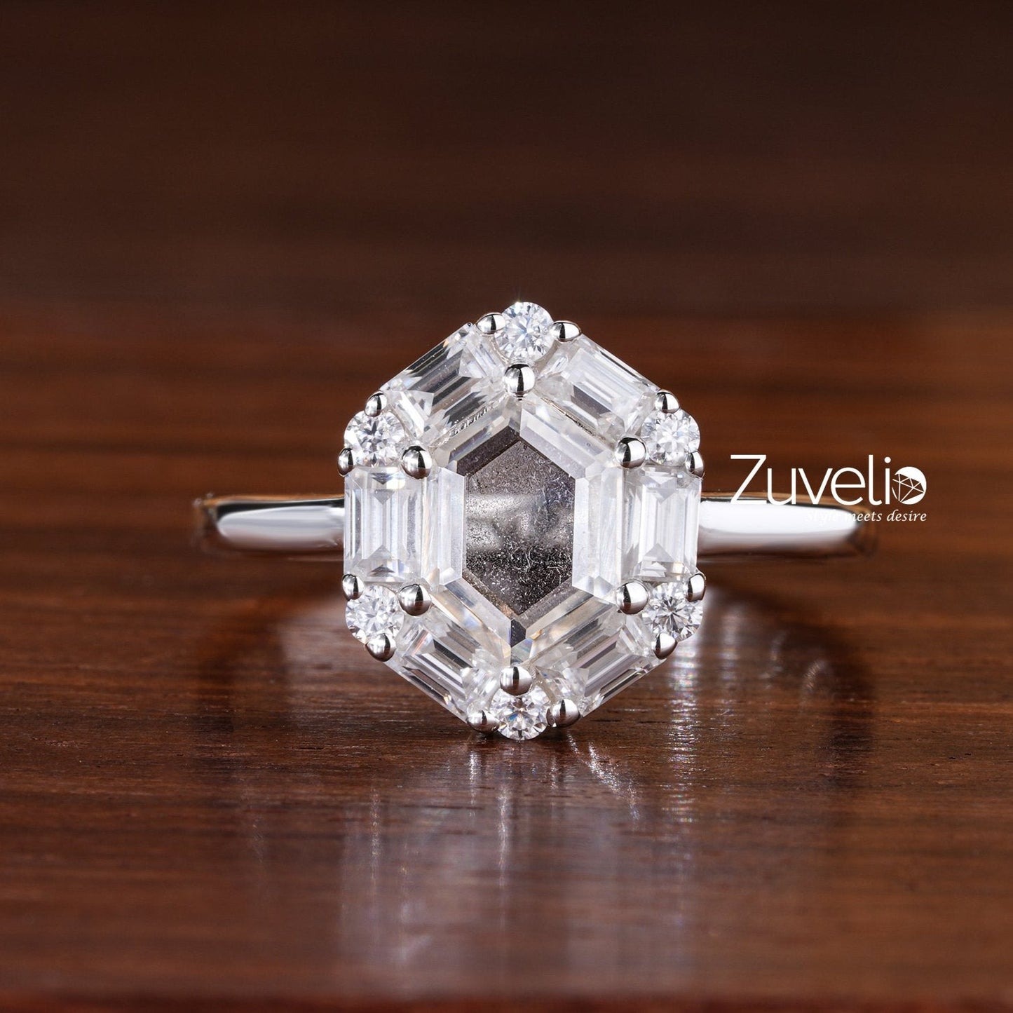 Portrait Cut Hexagon Ring - Zuvelio.com