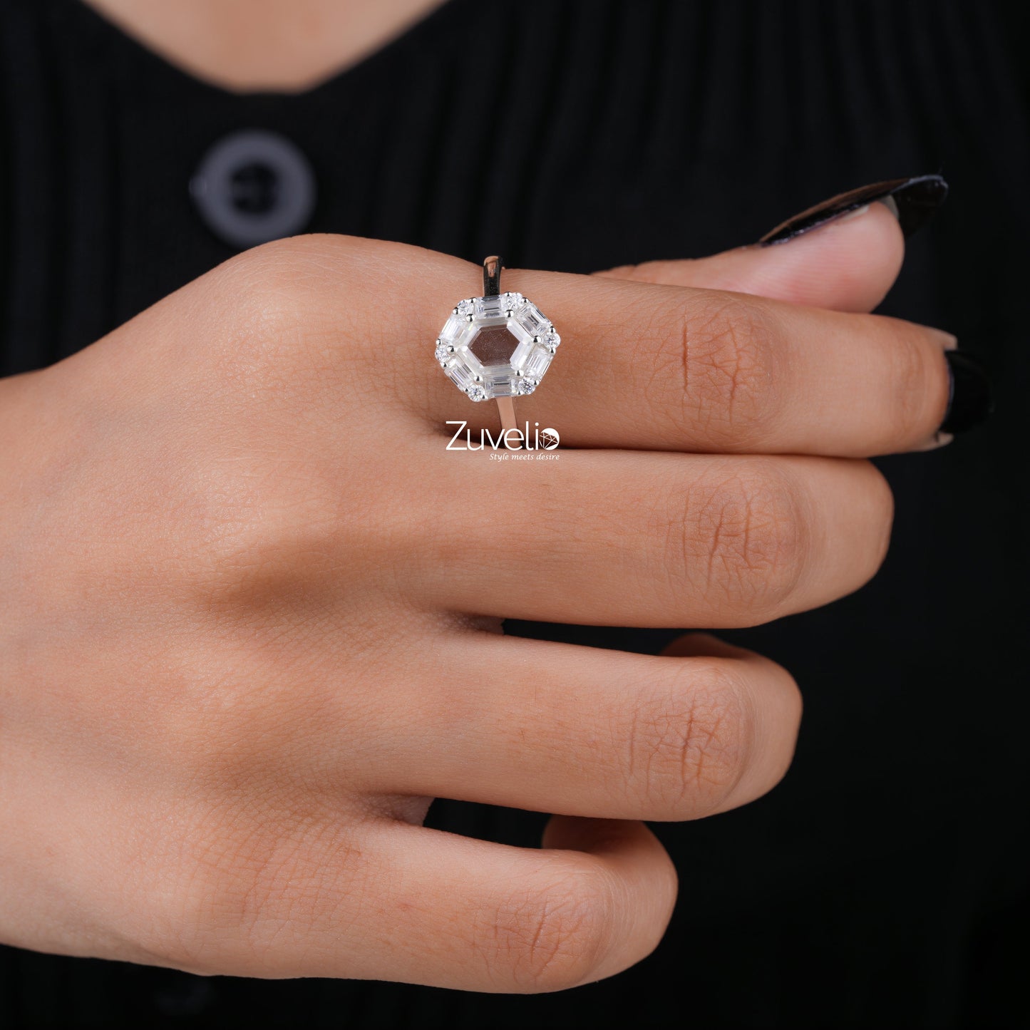 Portrait Cut Hexagon Ring - Zuvelio.com