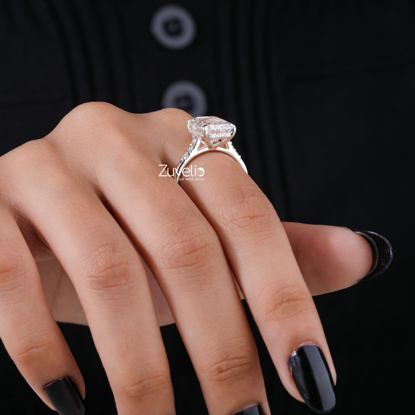 Platinum Emerald Halo Ring