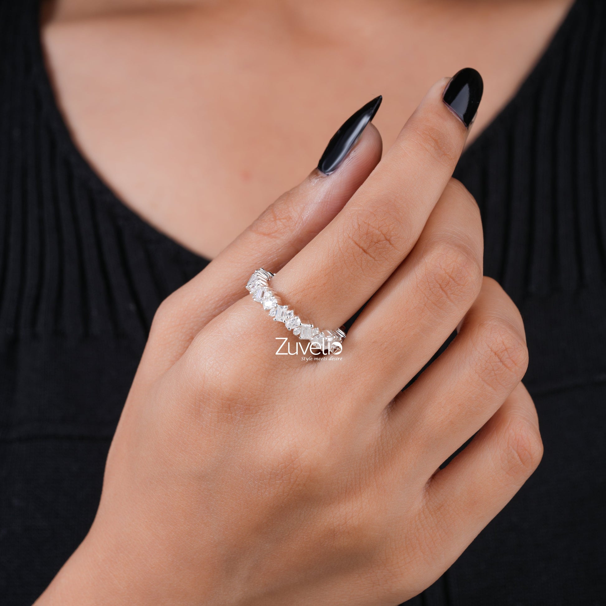 Emerald Oval Round Moissanite - Zuvelio.com
