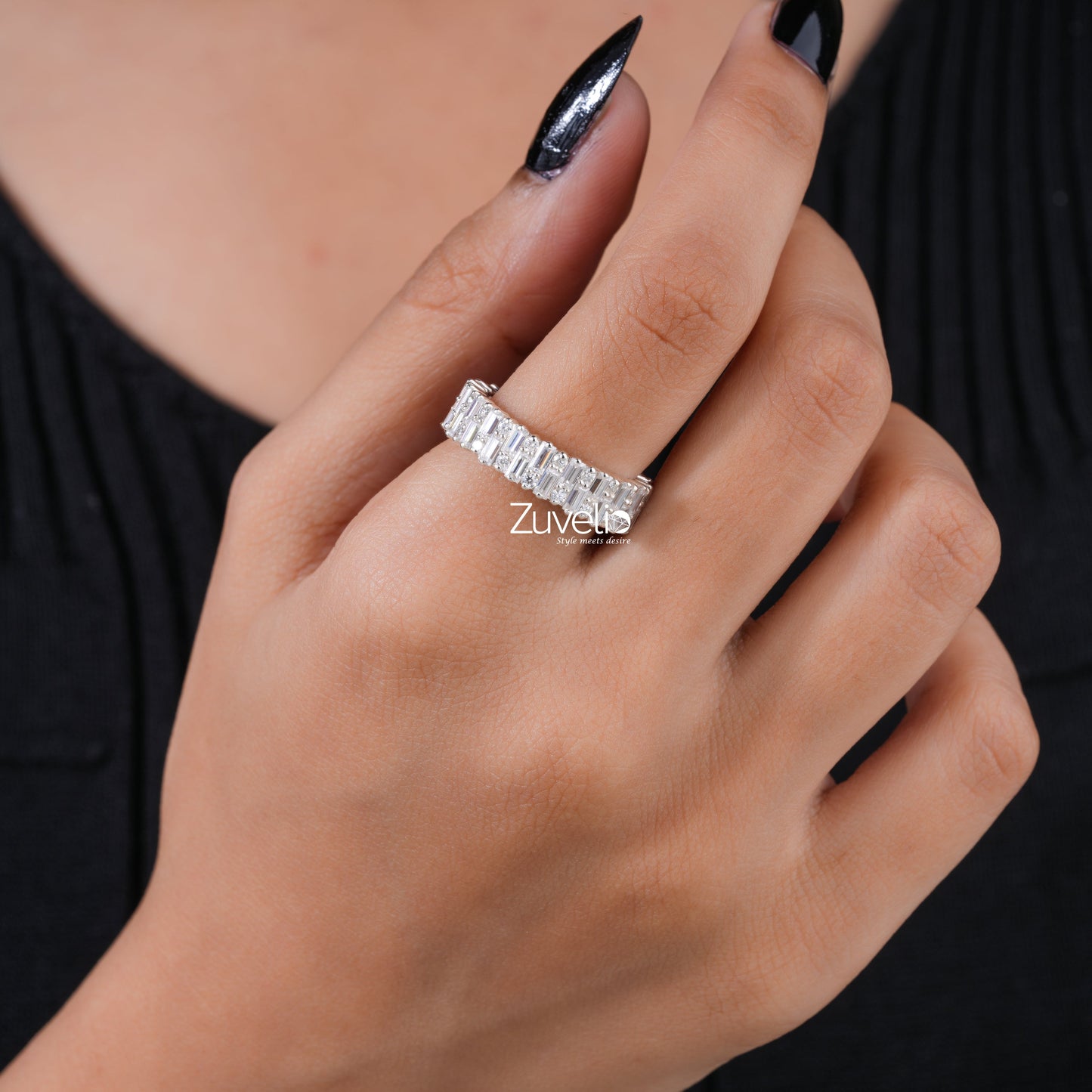 Baguette Round Moissanite Ring - Zuvelio.com