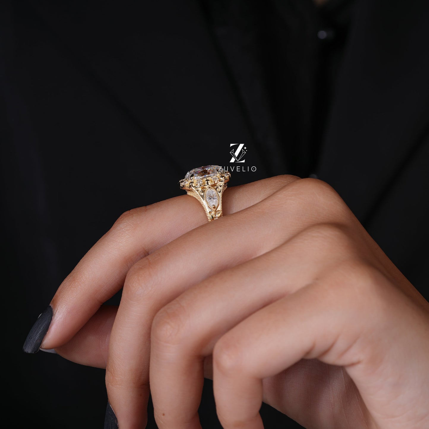 Art Deco Engagement Ring - Zuvelio.com