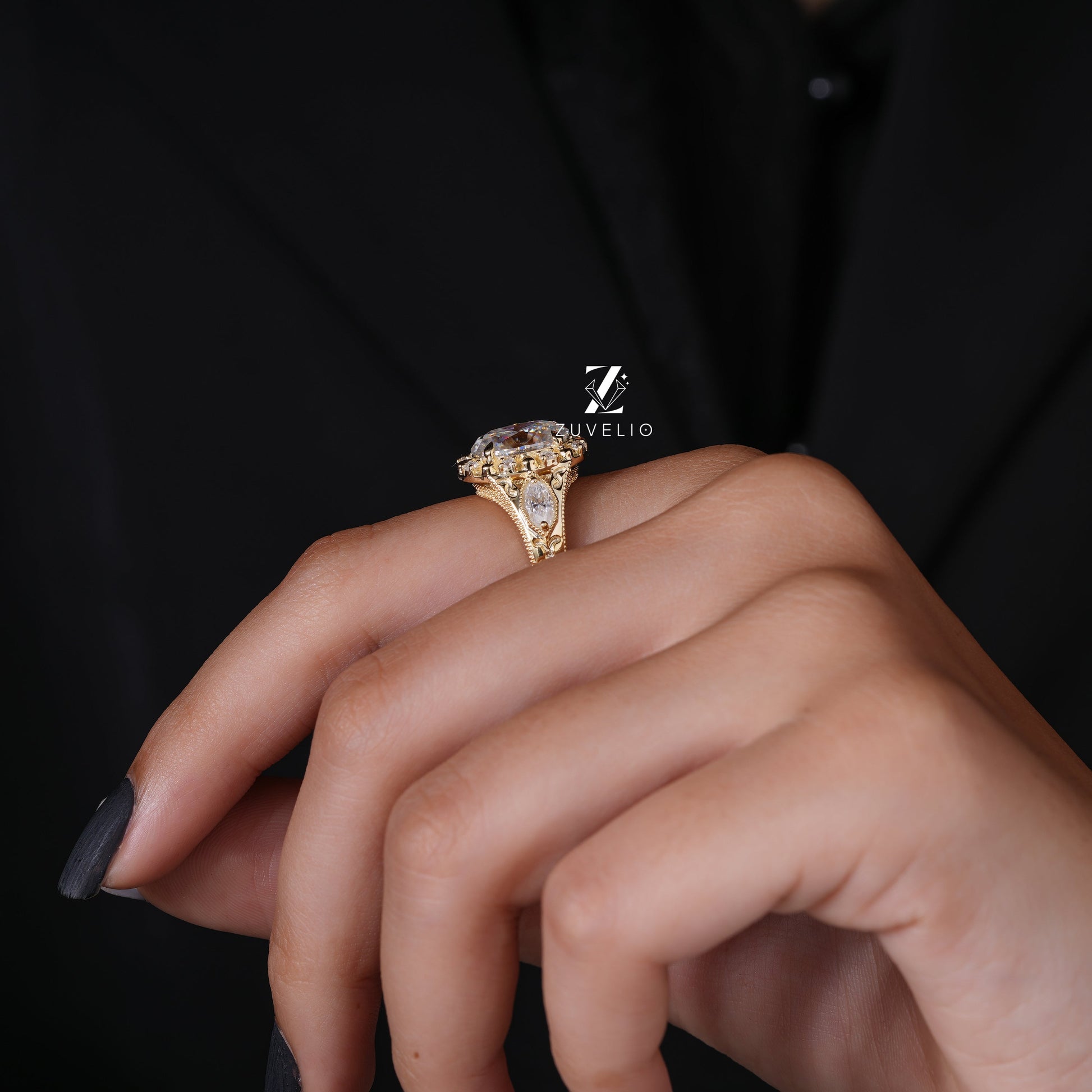 Art Deco Engagement Ring - Zuvelio.com