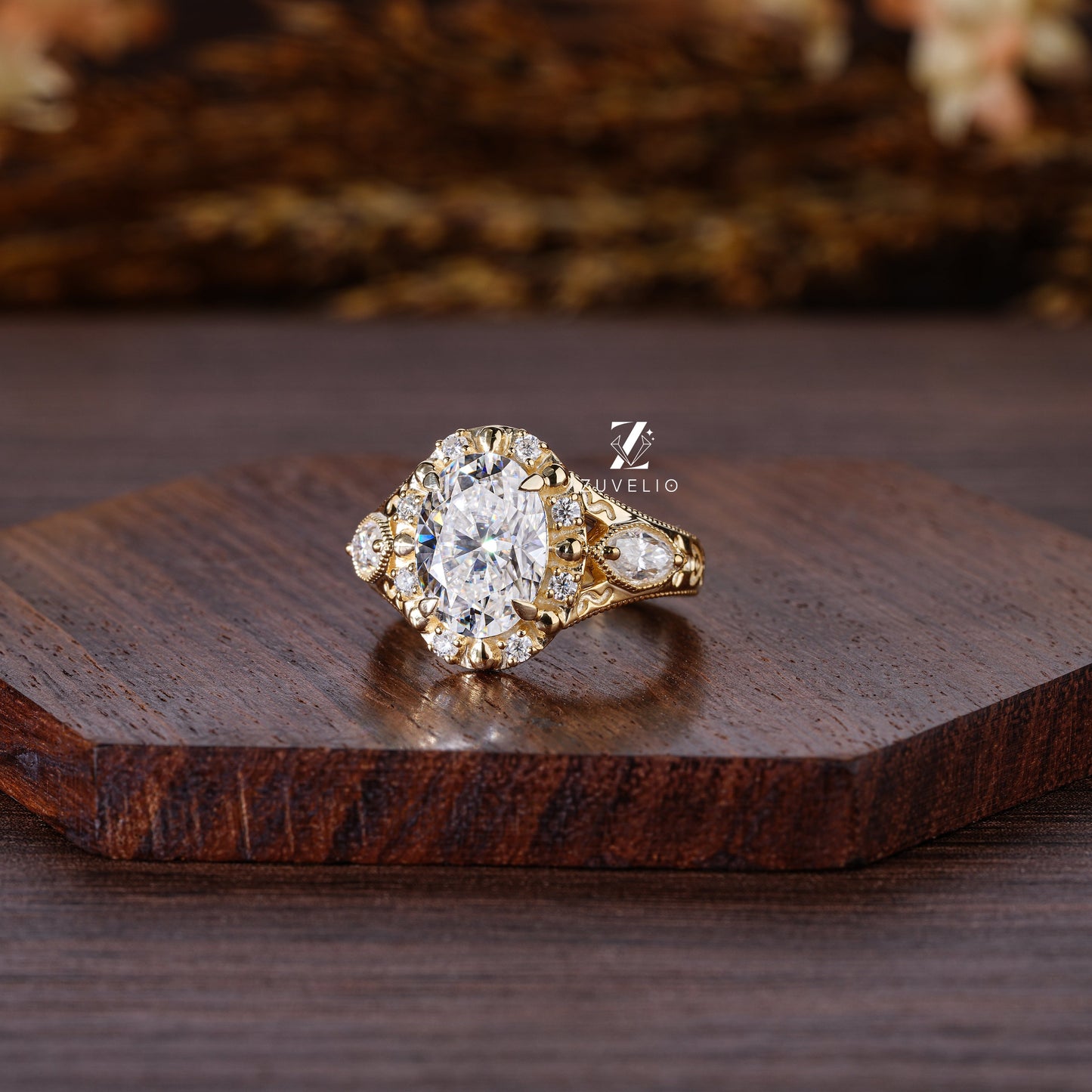 Art Deco Engagement Ring - Zuvelio.com