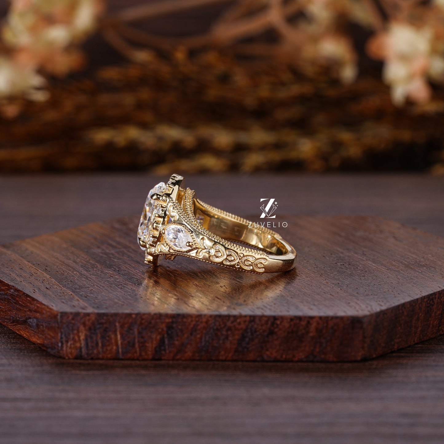 Art Deco Engagement Ring - Zuvelio.com