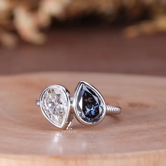 Royal Blue Toi Moi Ring