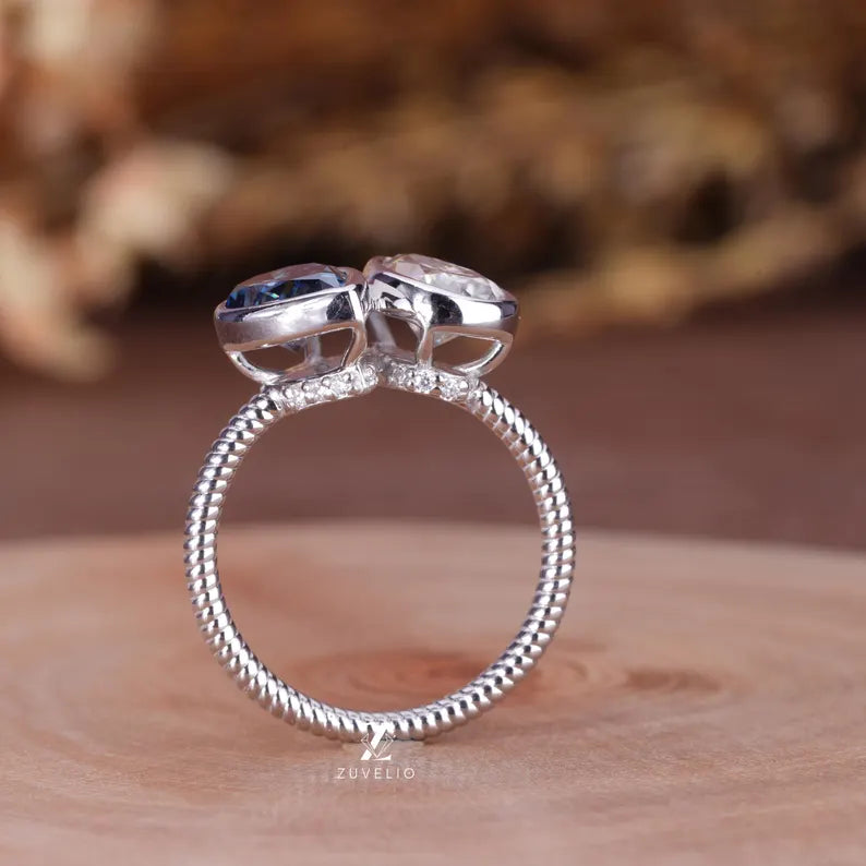 Royal Blue Toi Moi Ring